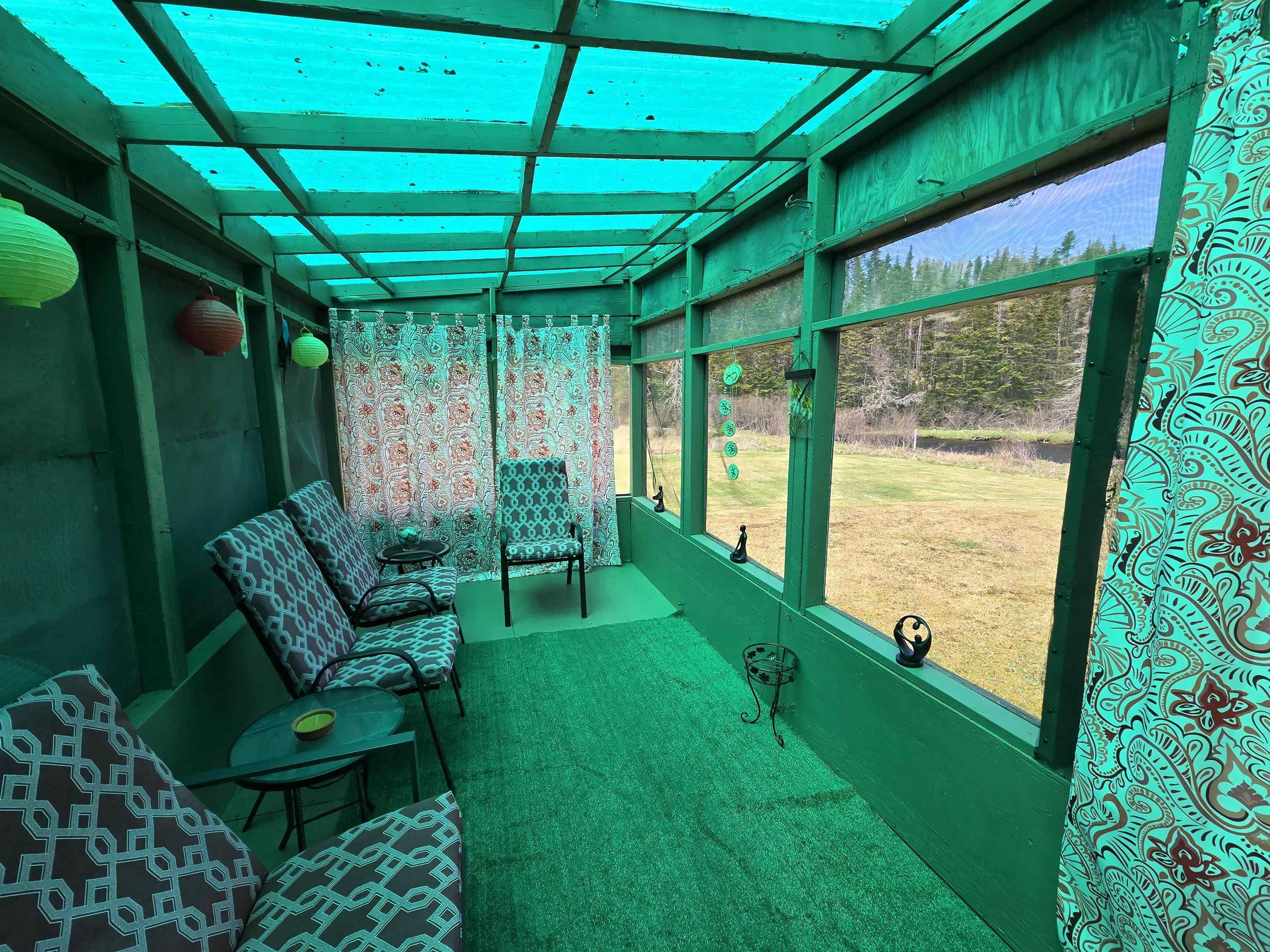 $399,000.00: 1235 Loch Lomond Road, Grand River Falls