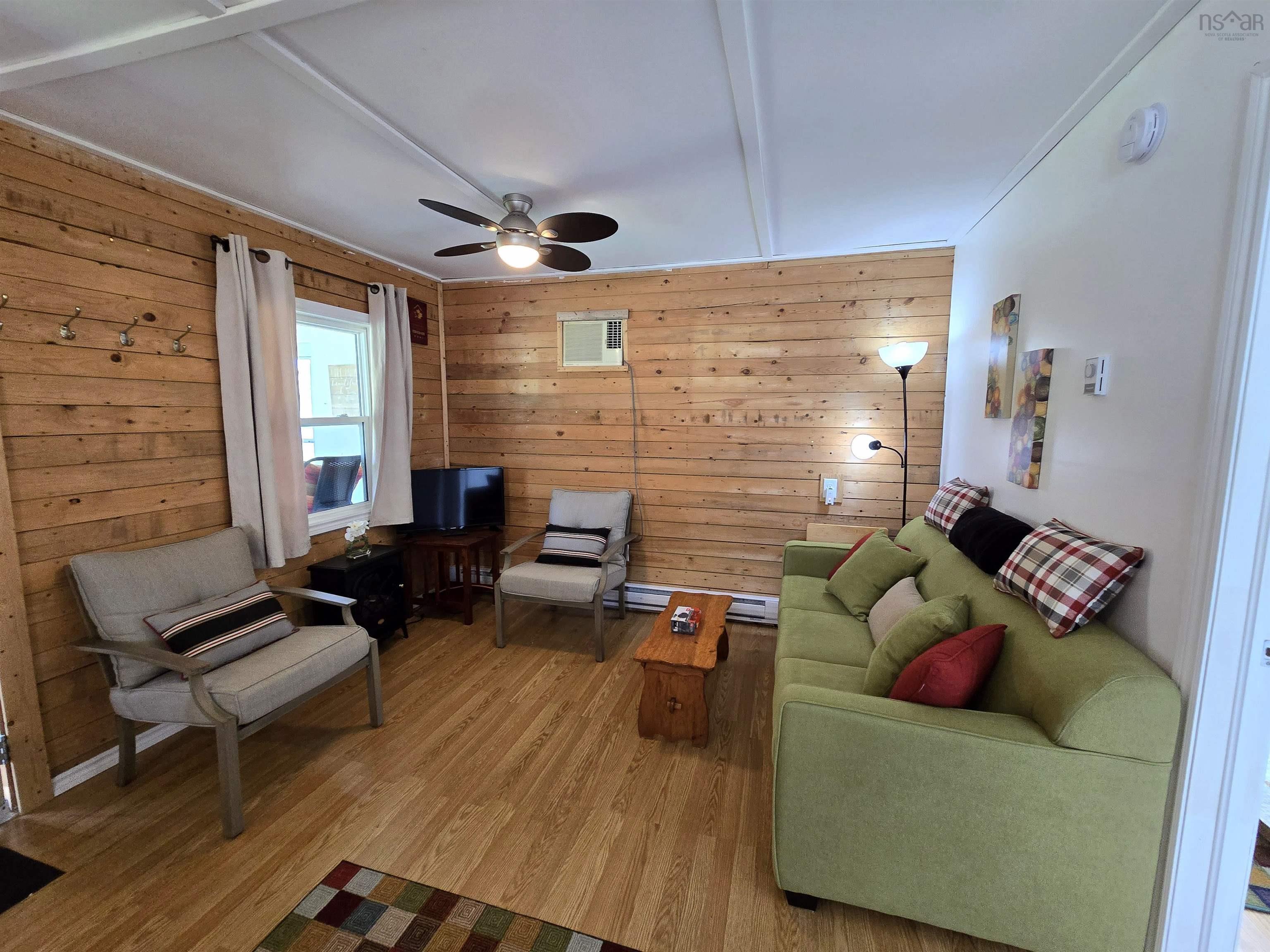 $399,000.00: 1235 Loch Lomond Road, Grand River Falls