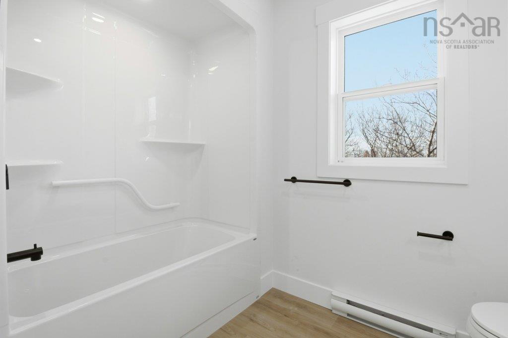 $679,000.00: 8 Five Rivers Drive, White Point