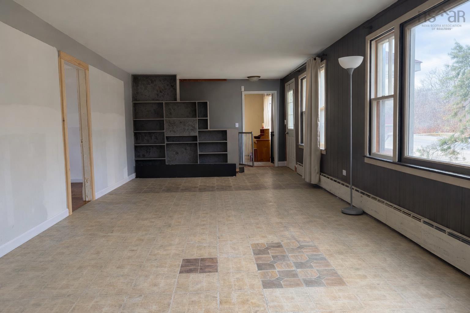 $249,900.00: 6515 Highway 3, Western Shore