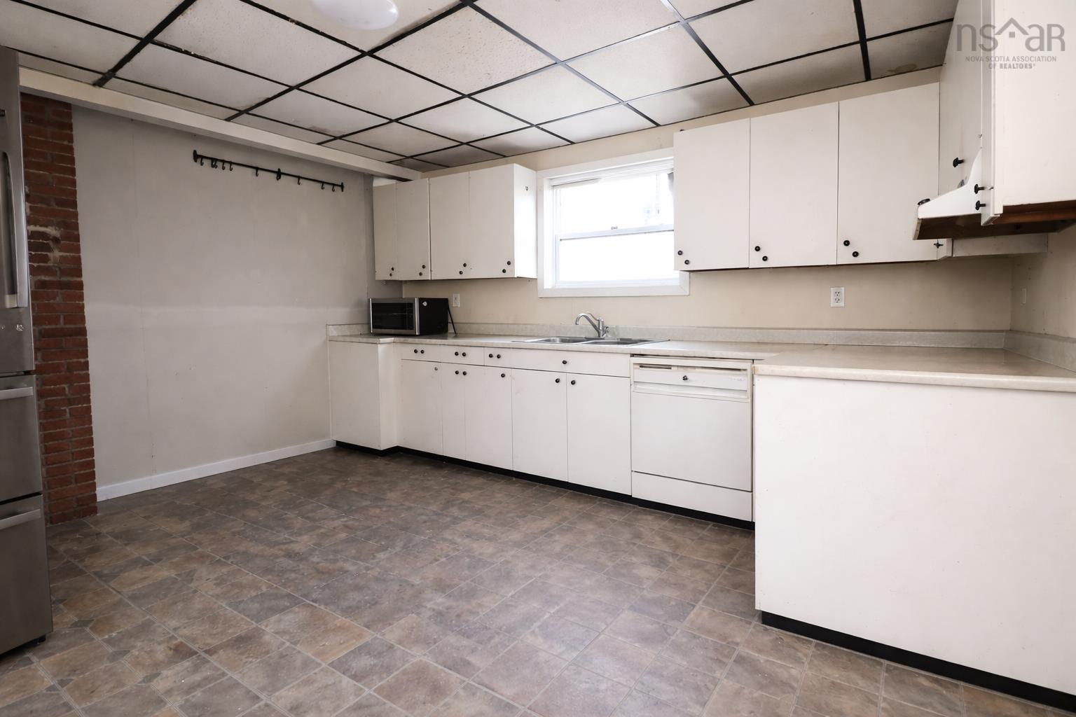 $249,900.00: 6515 Highway 3, Western Shore