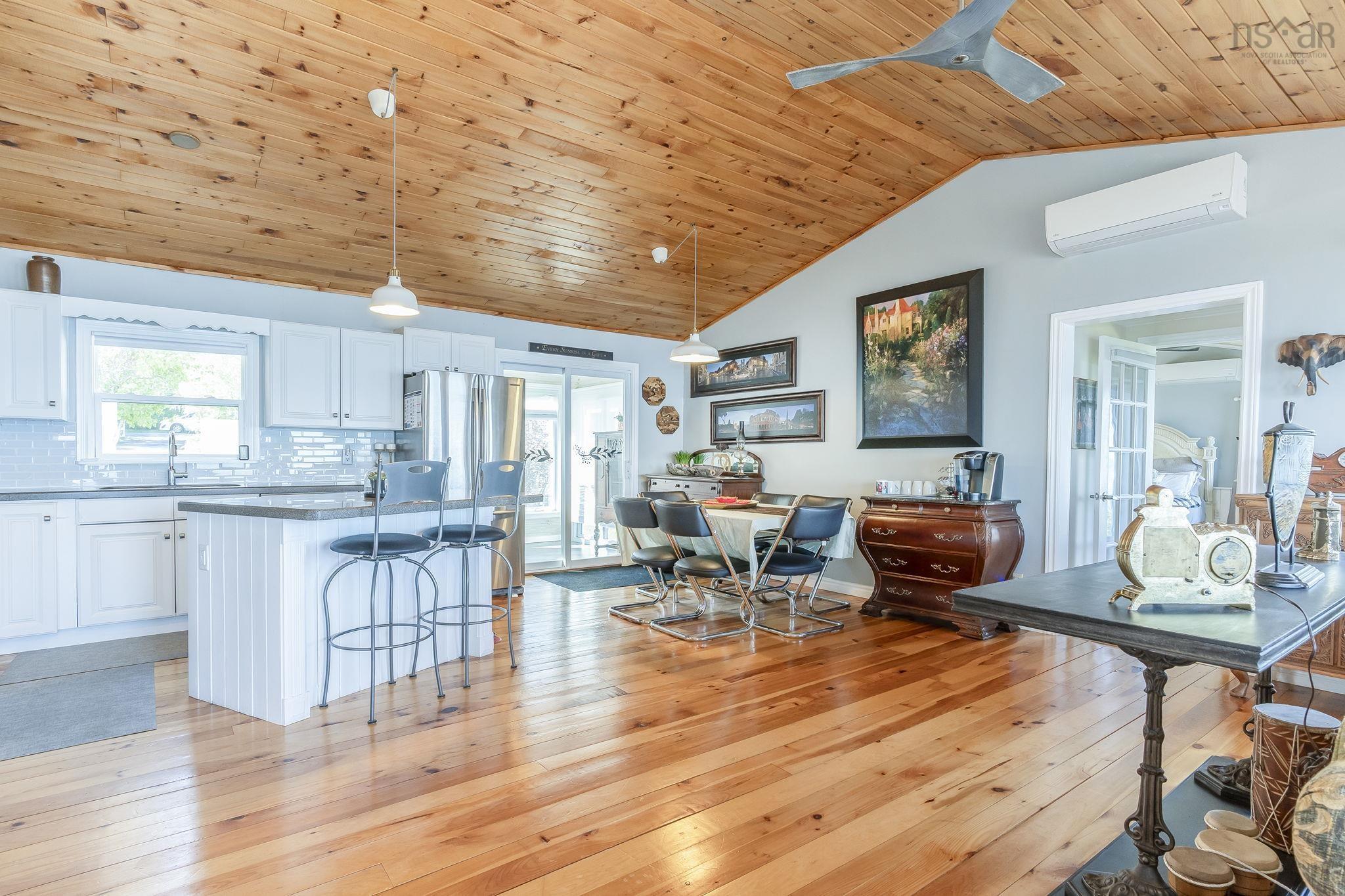 $589,000.00: 59 Sunset Avenue, Phinneys Cove