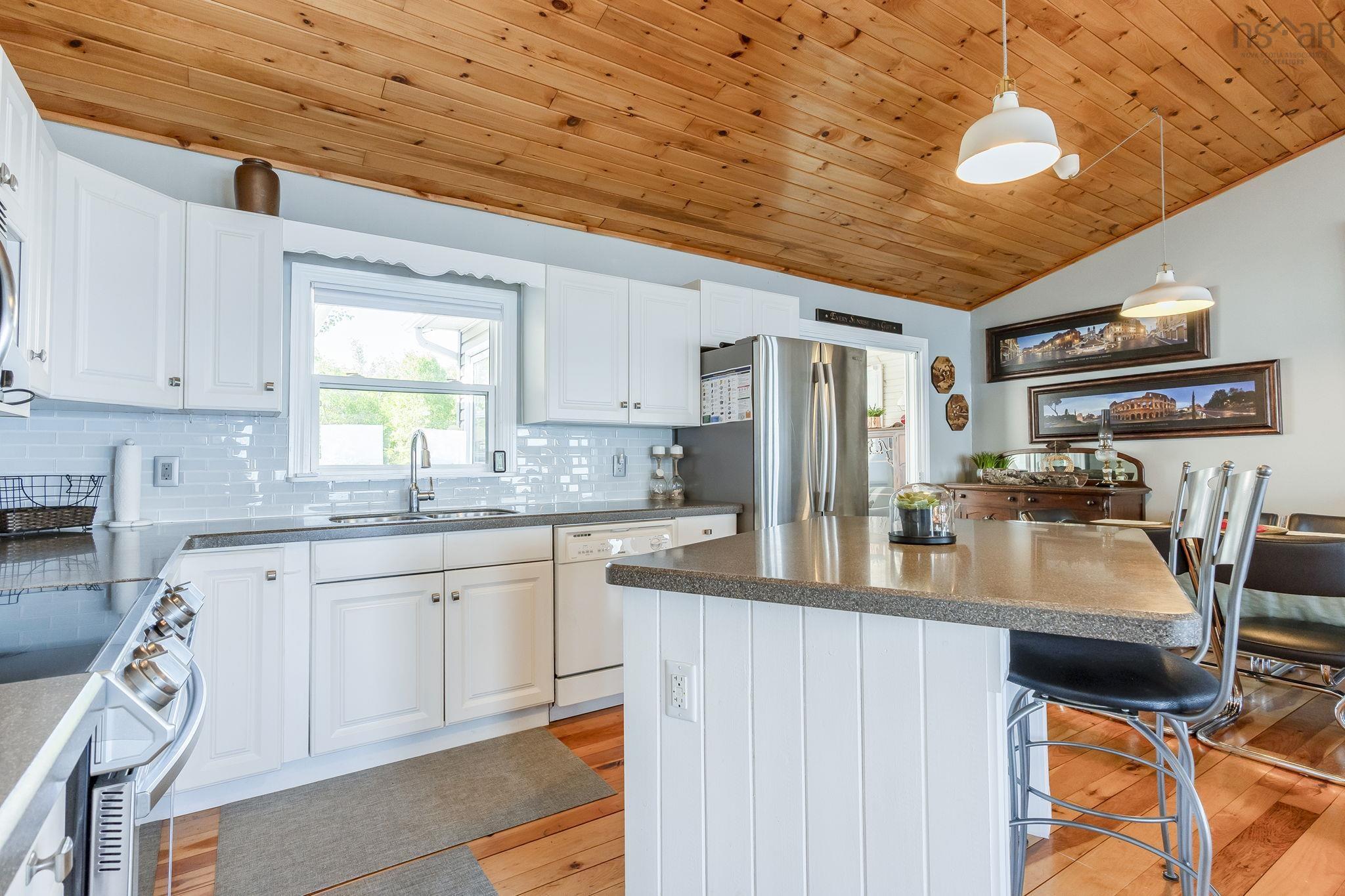 $589,000.00: 59 Sunset Avenue, Phinneys Cove