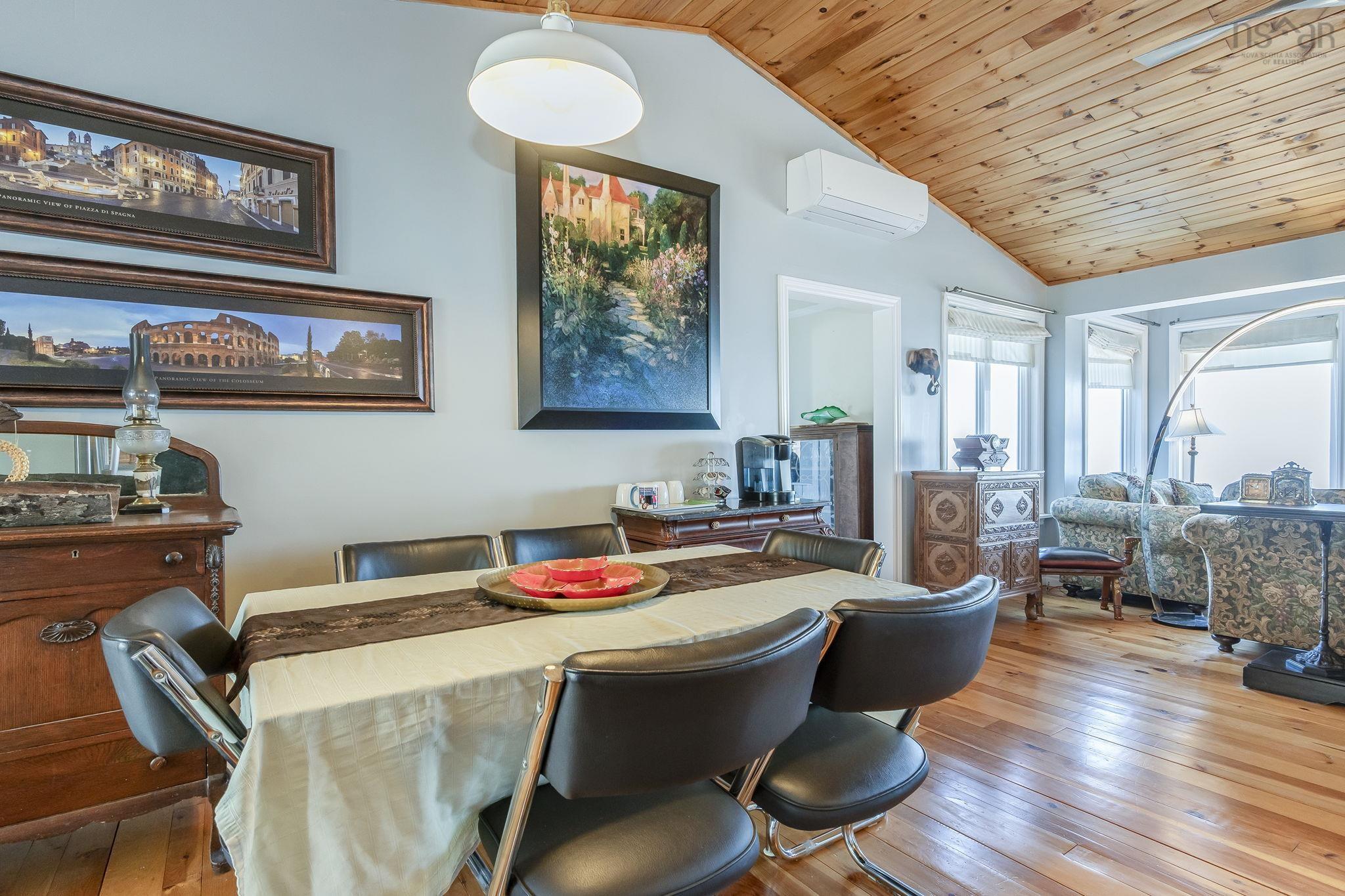 $589,000.00: 59 Sunset Avenue, Phinneys Cove