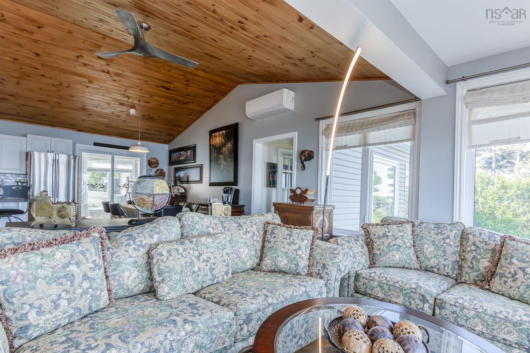 $589,000.00: 59 Sunset Avenue, Phinneys Cove