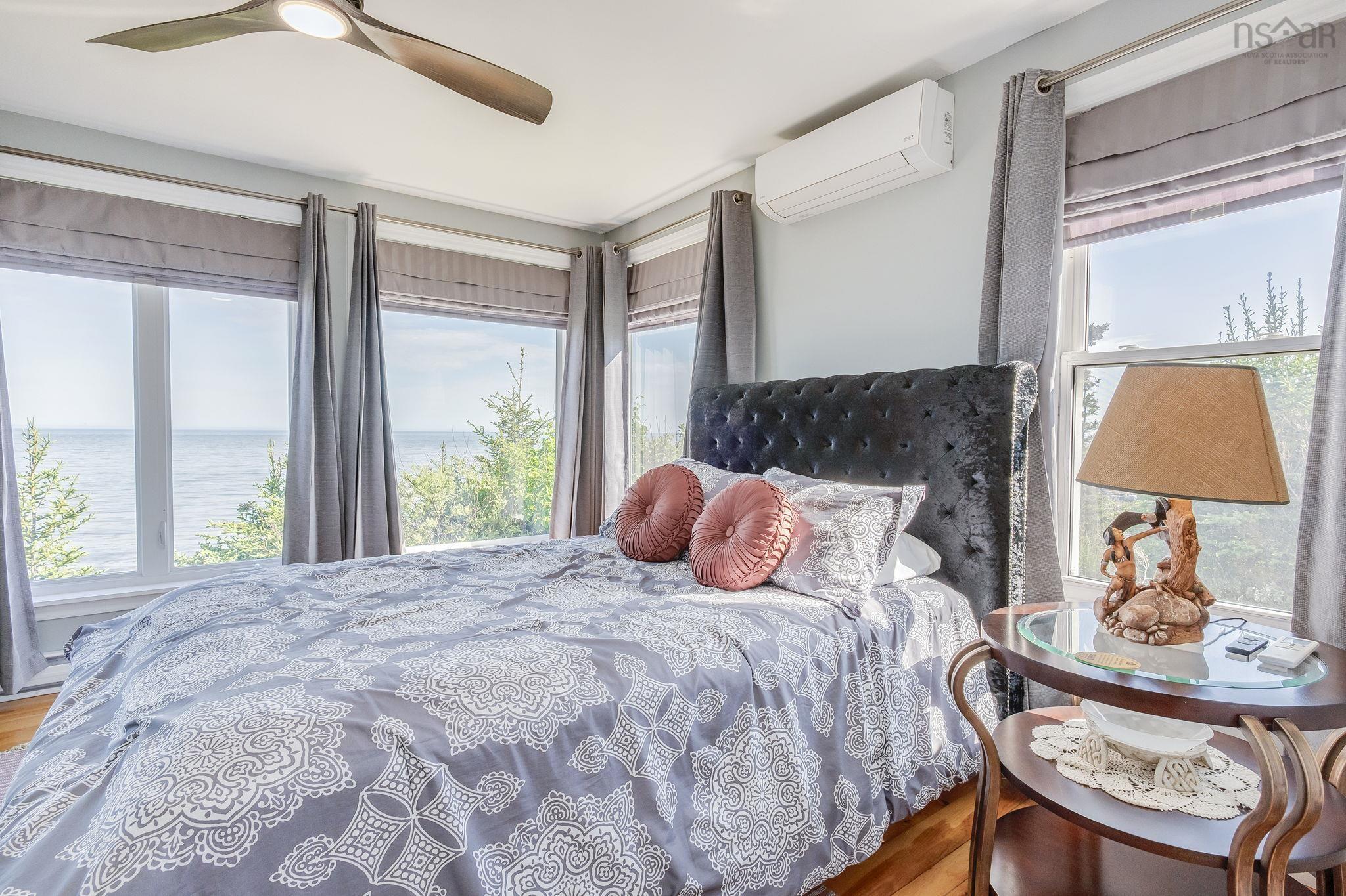 $589,000.00: 59 Sunset Avenue, Phinneys Cove