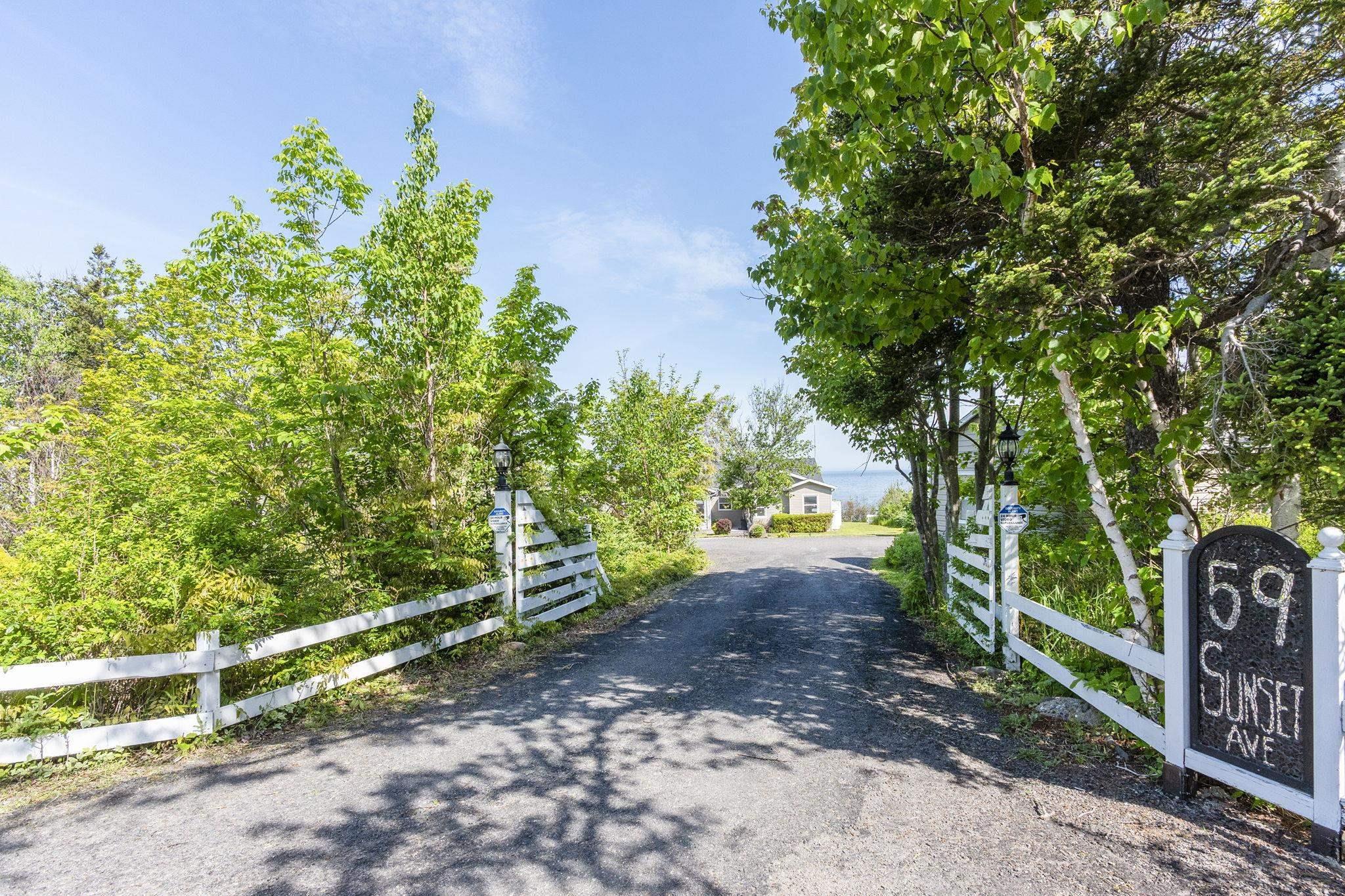 $589,000.00: 59 Sunset Avenue, Phinneys Cove