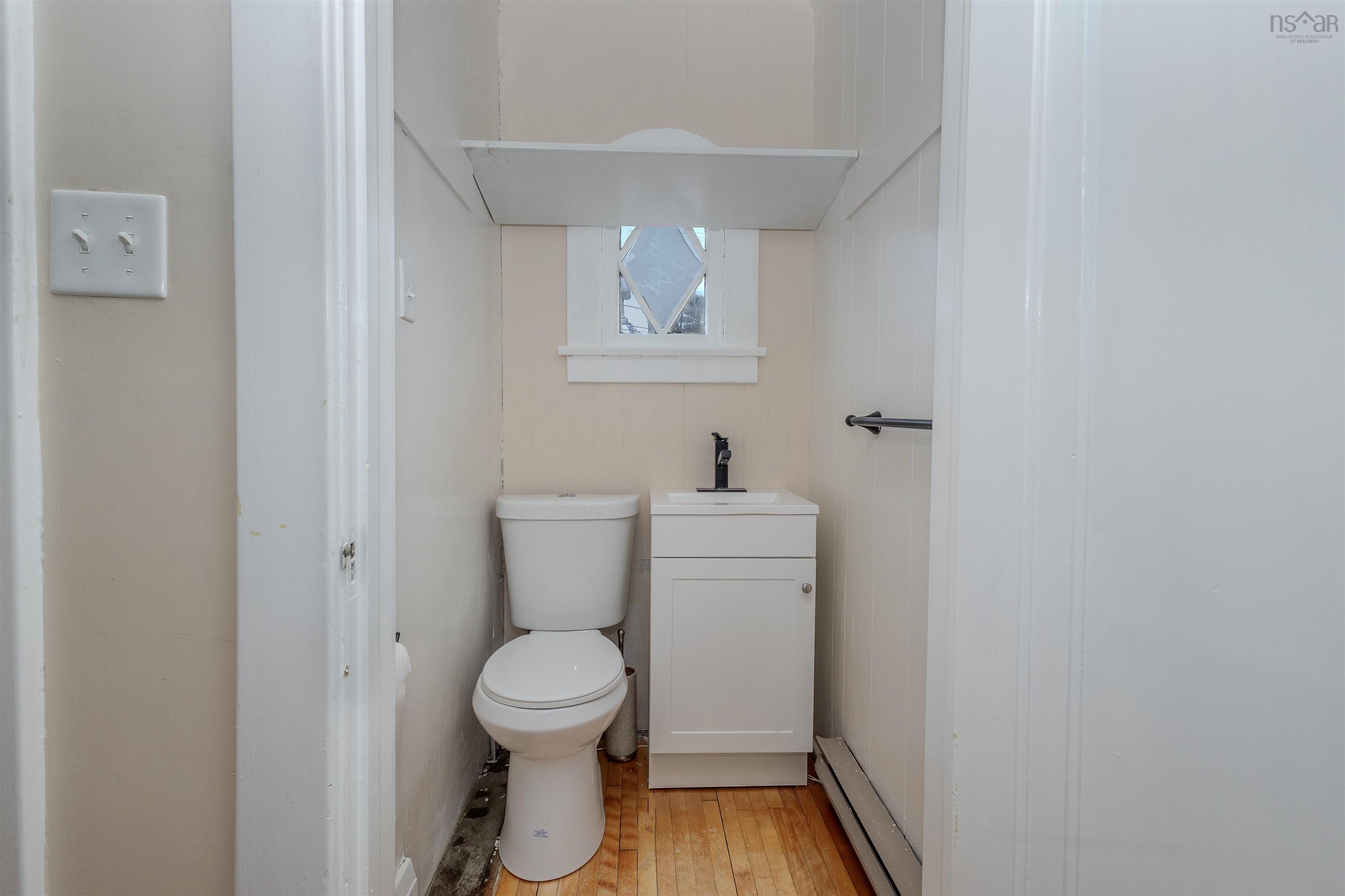 $280,000.00: 194 Park Street, Sydney