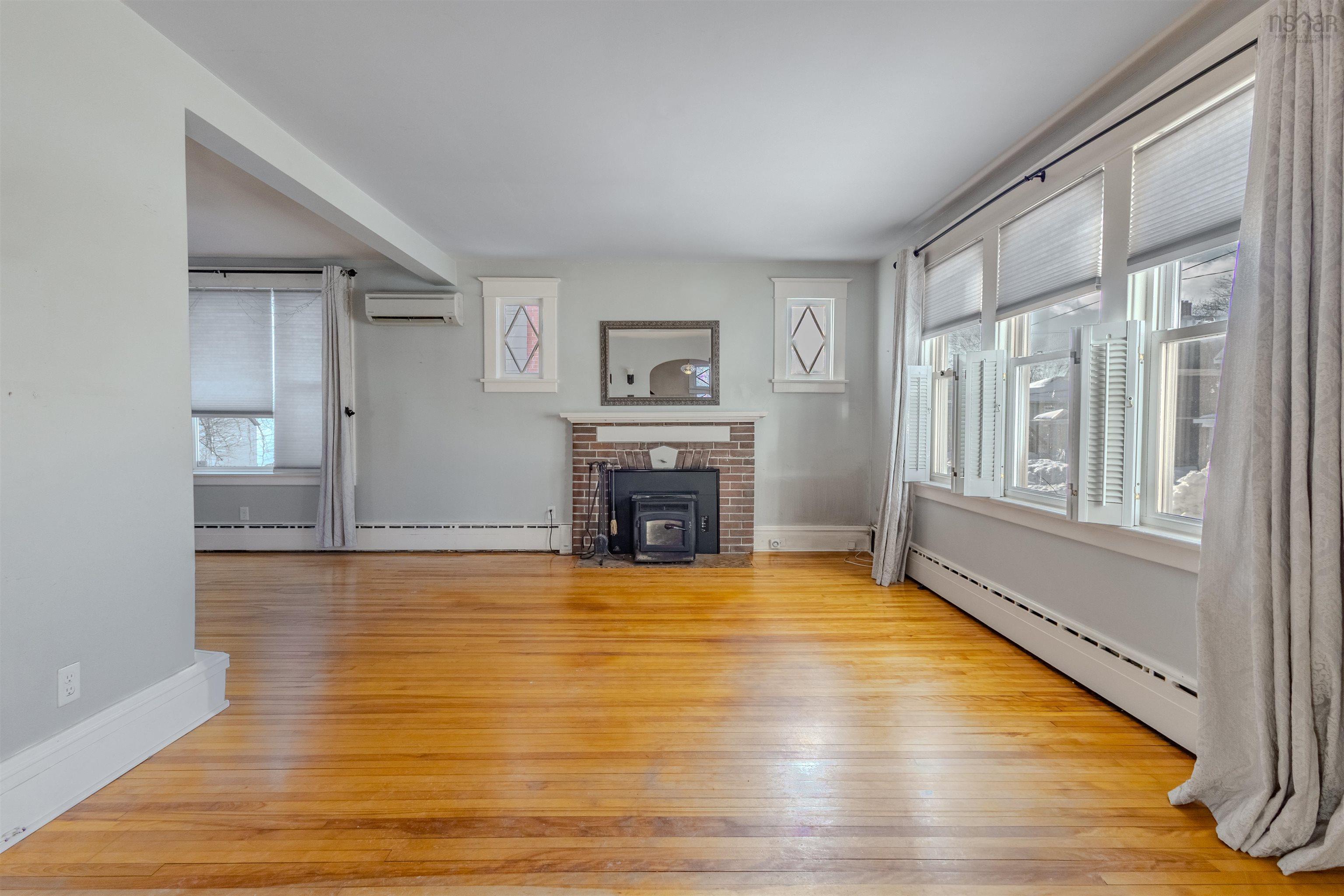 $280,000.00: 194 Park Street, Sydney