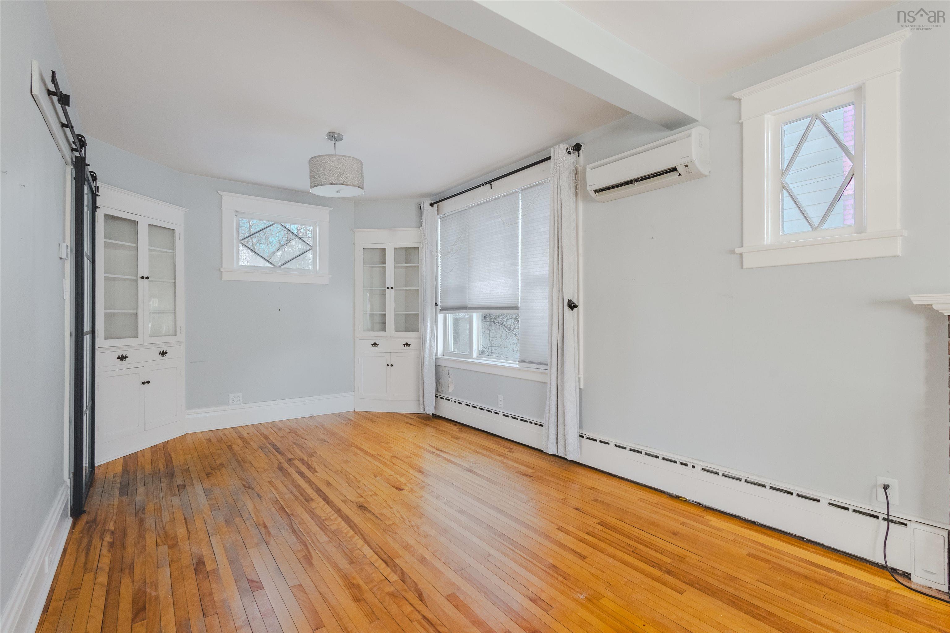 $280,000.00: 194 Park Street, Sydney