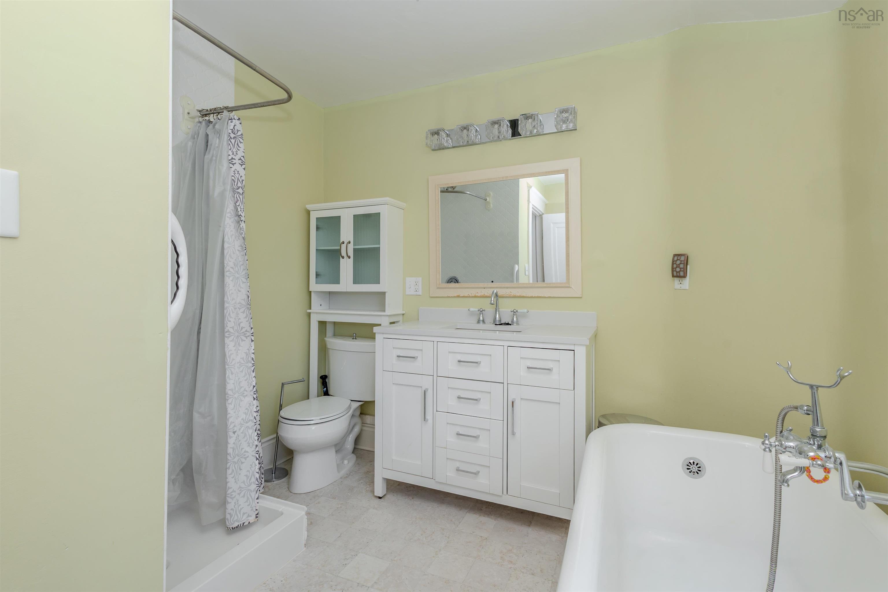 $280,000.00: 194 Park Street, Sydney