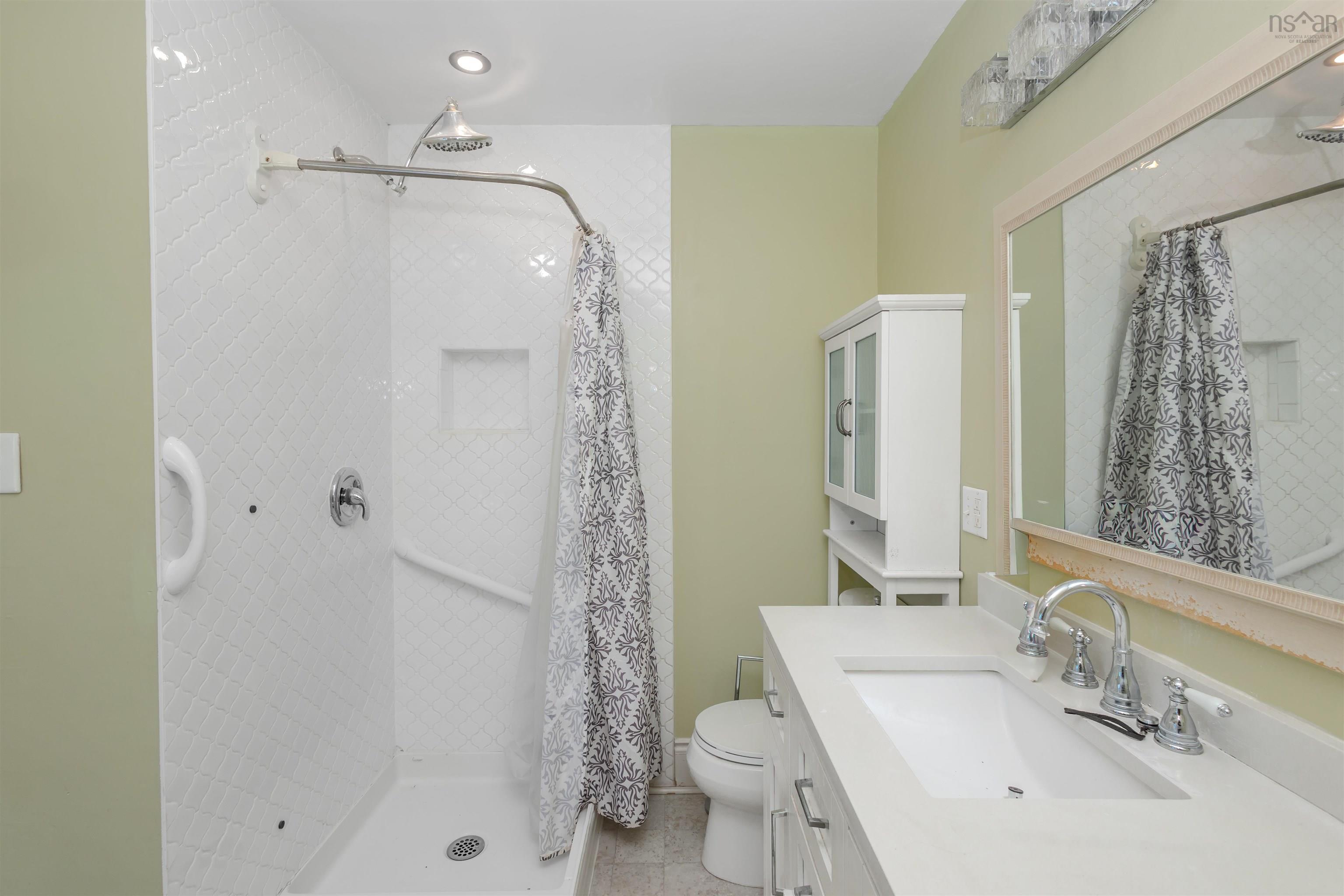 $280,000.00: 194 Park Street, Sydney