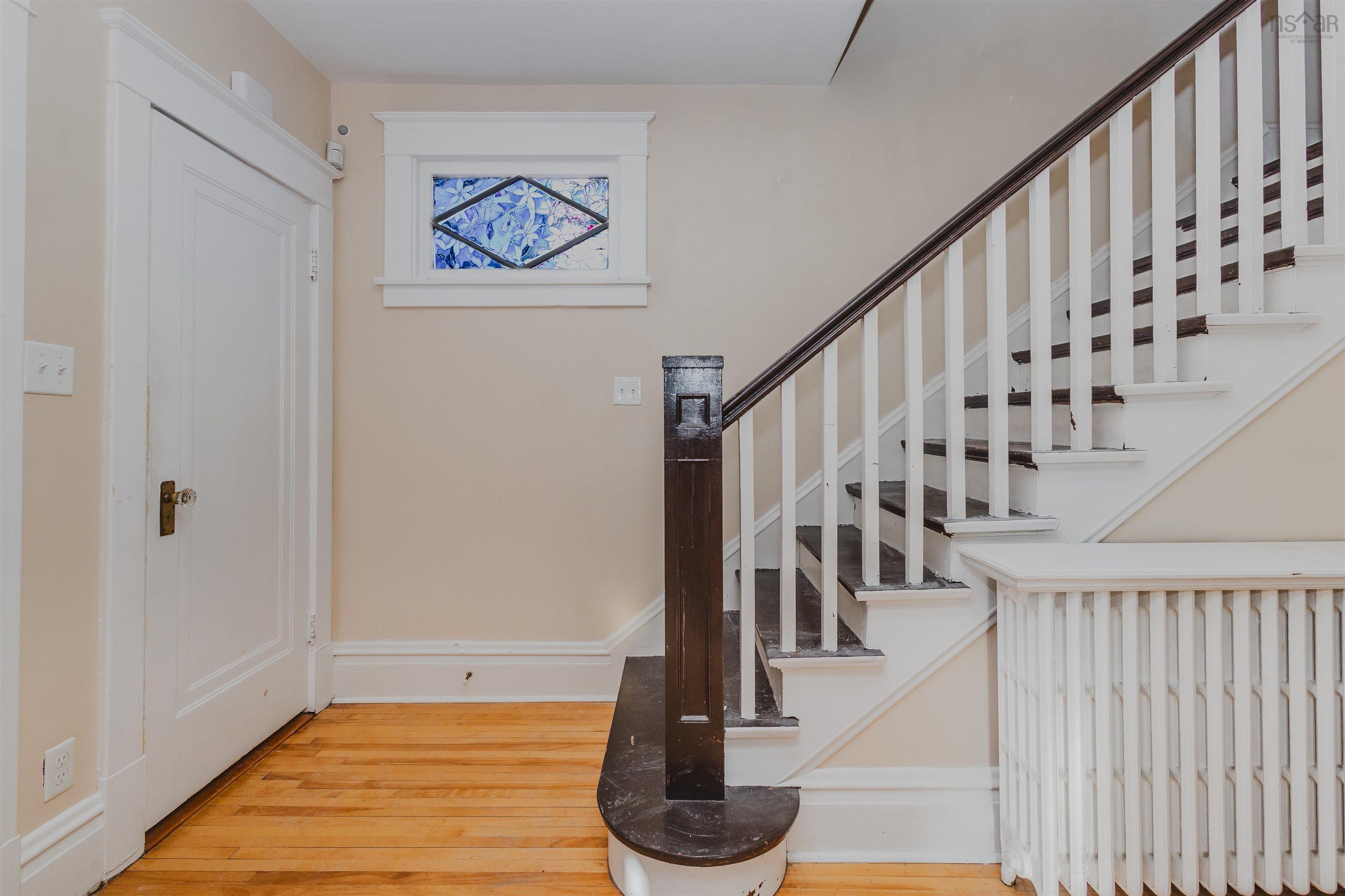 $280,000.00: 194 Park Street, Sydney