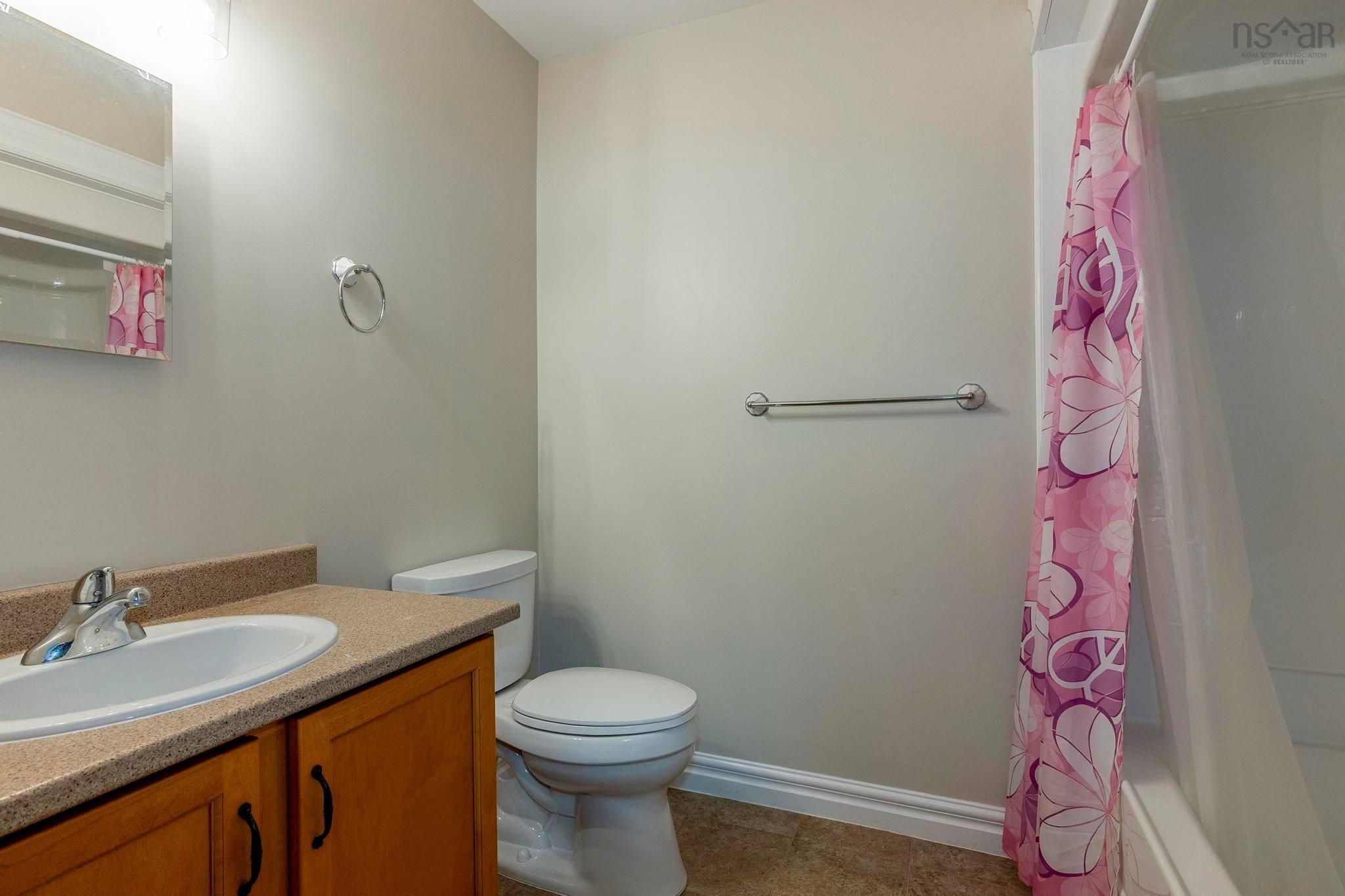 $279,900.00: 1 88 Main, Tatamagouche