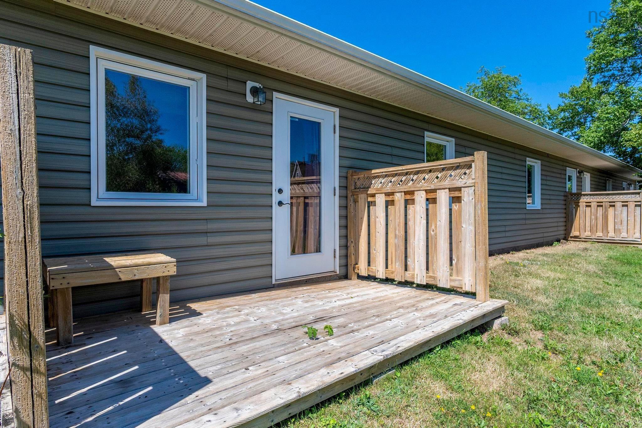 $279,900.00: 1 88 Main, Tatamagouche