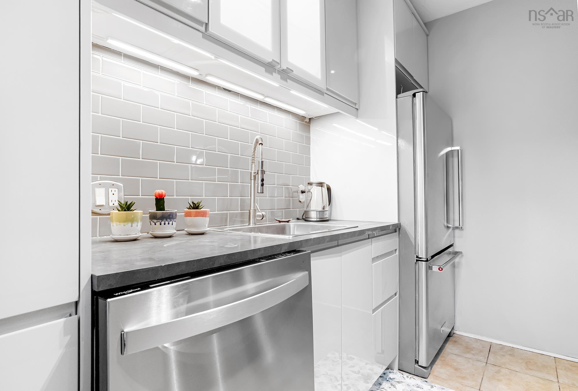 104 158 Farnham Gate Road, Halifax, NS (MLS 202603204)