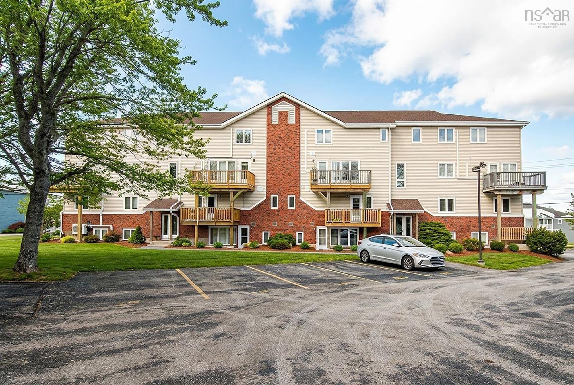 104 158 Farnham Gate Road, Halifax, NS (MLS 202603204)