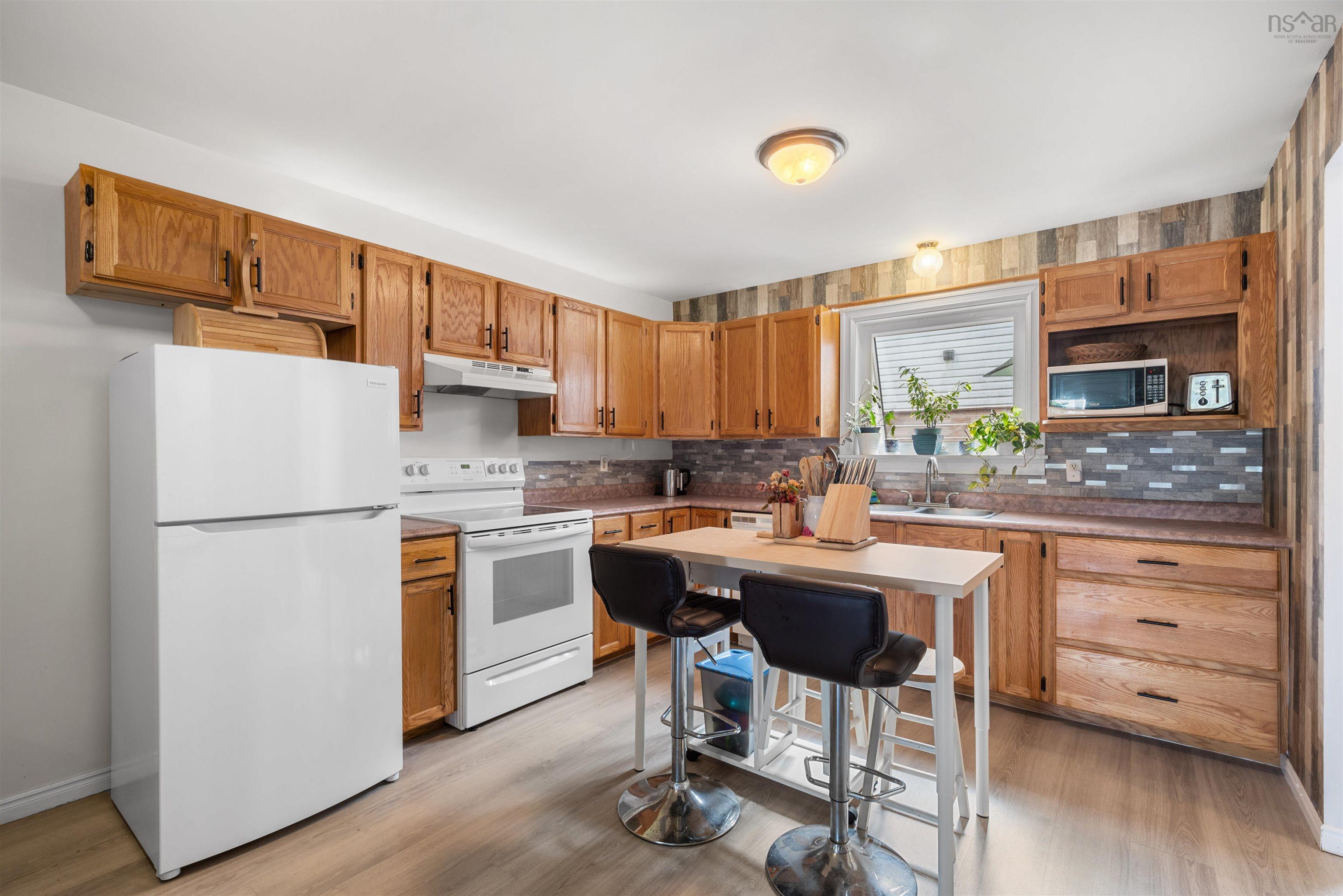 102 Avenue Du Portage, Dartmouth, NS (MLS 202603205)