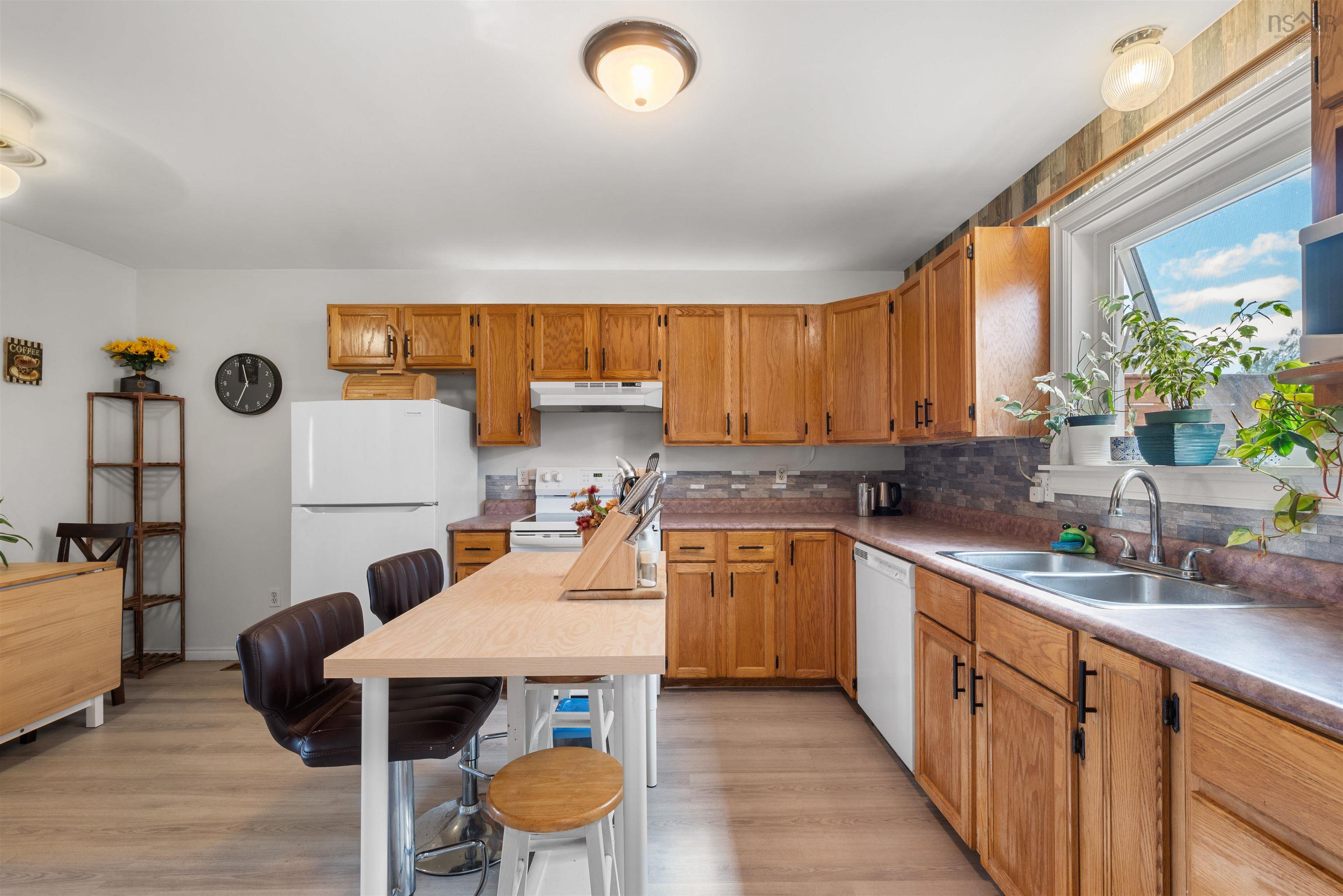 102 Avenue Du Portage, Dartmouth, NS (MLS 202603205)