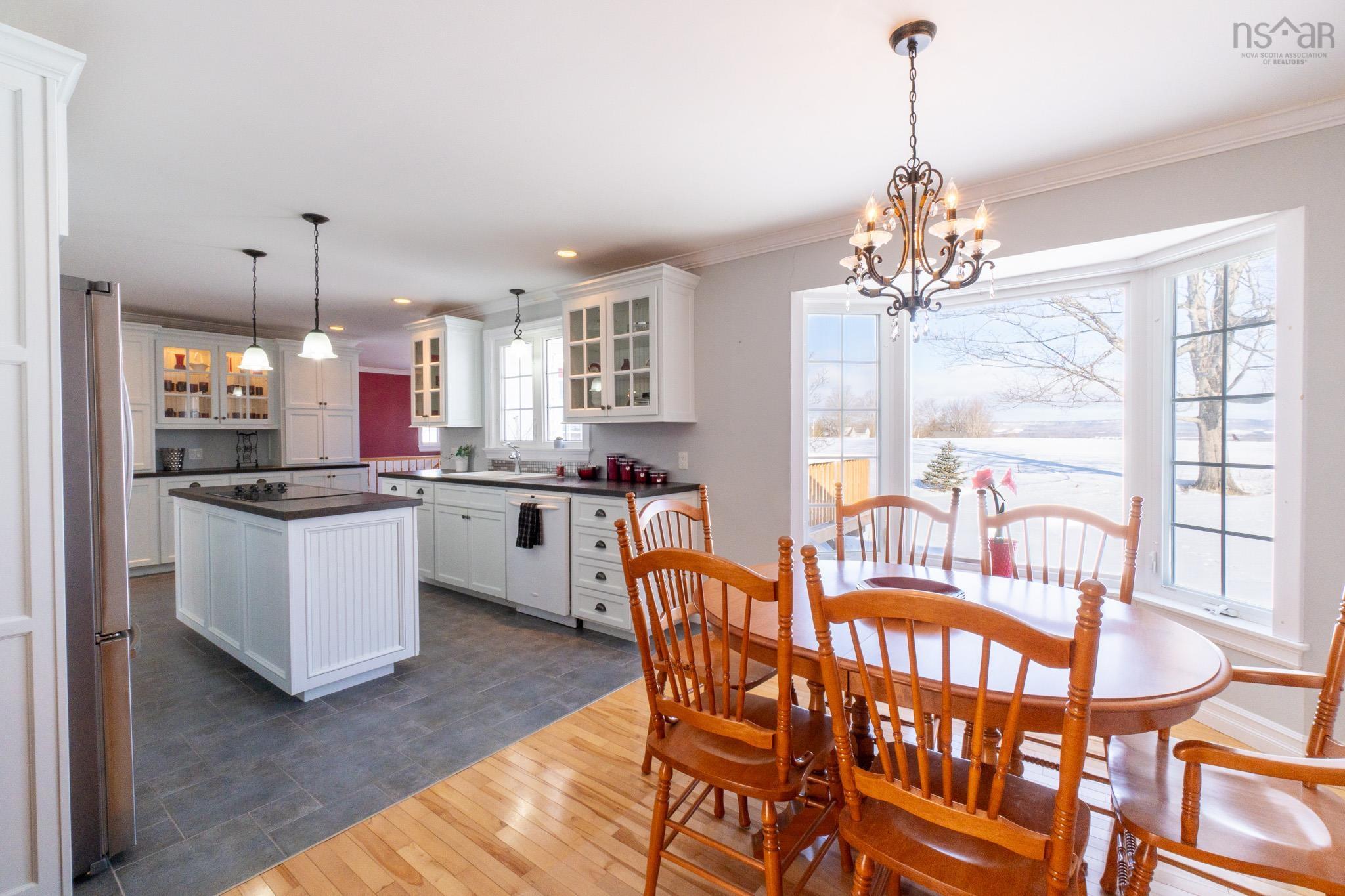 $495,000.00: 408 Belcher Street, Belcher Street