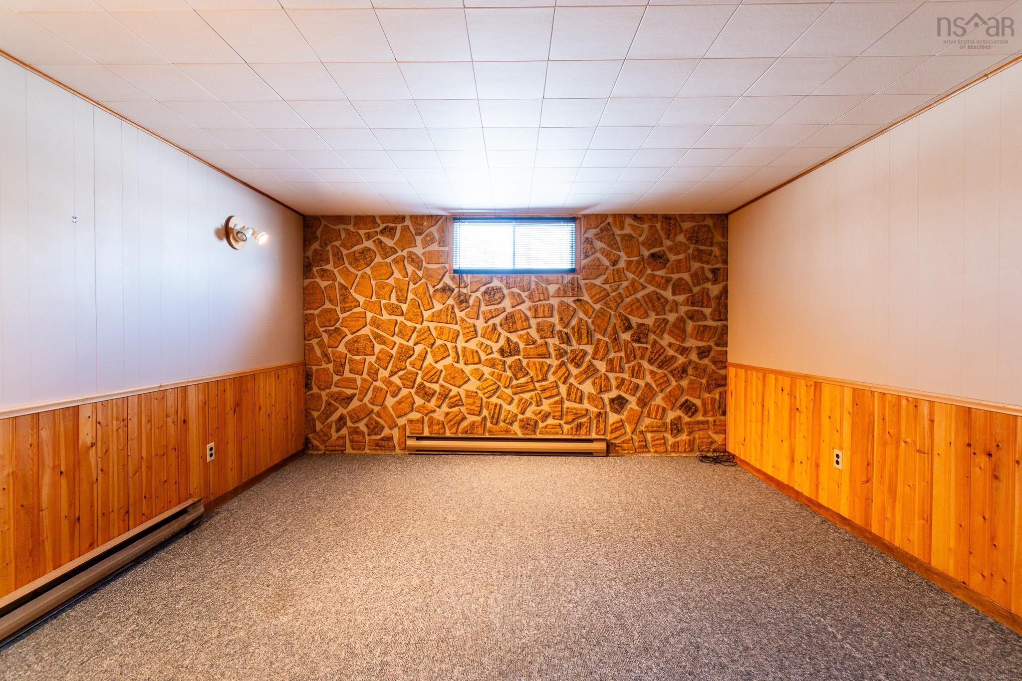 $495,000.00: 408 Belcher Street, Belcher Street