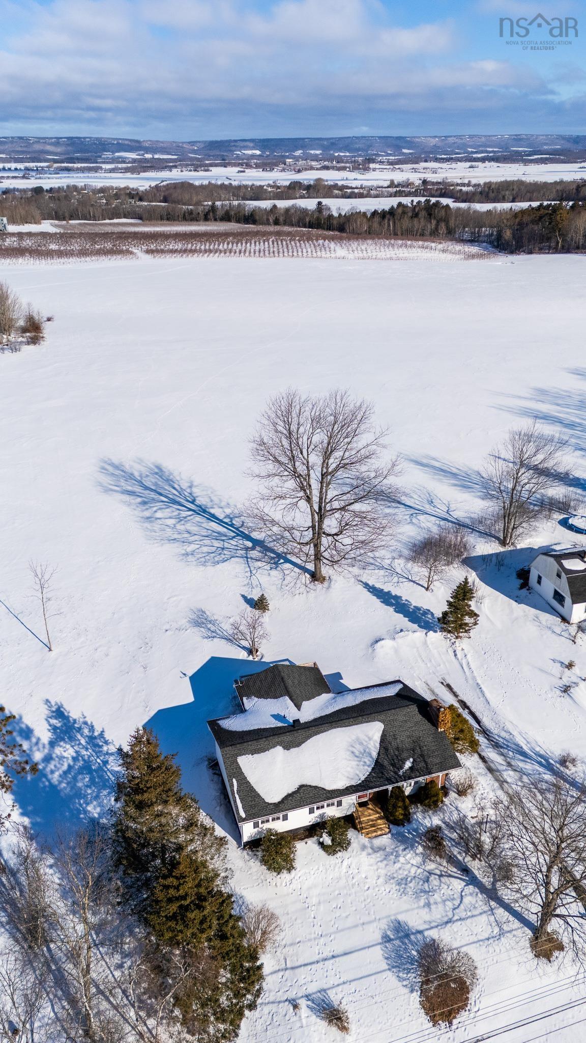 $495,000.00: 408 Belcher Street, Belcher Street