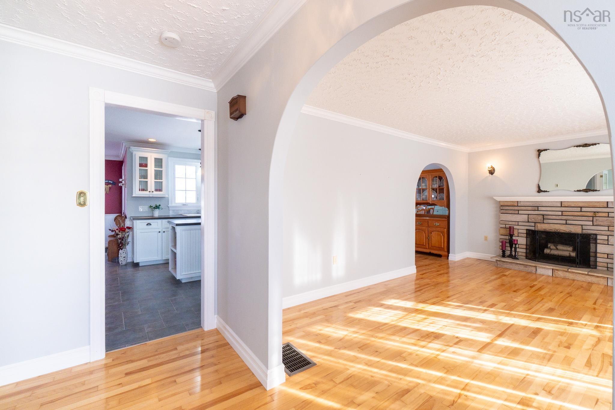 $495,000.00: 408 Belcher Street, Belcher Street