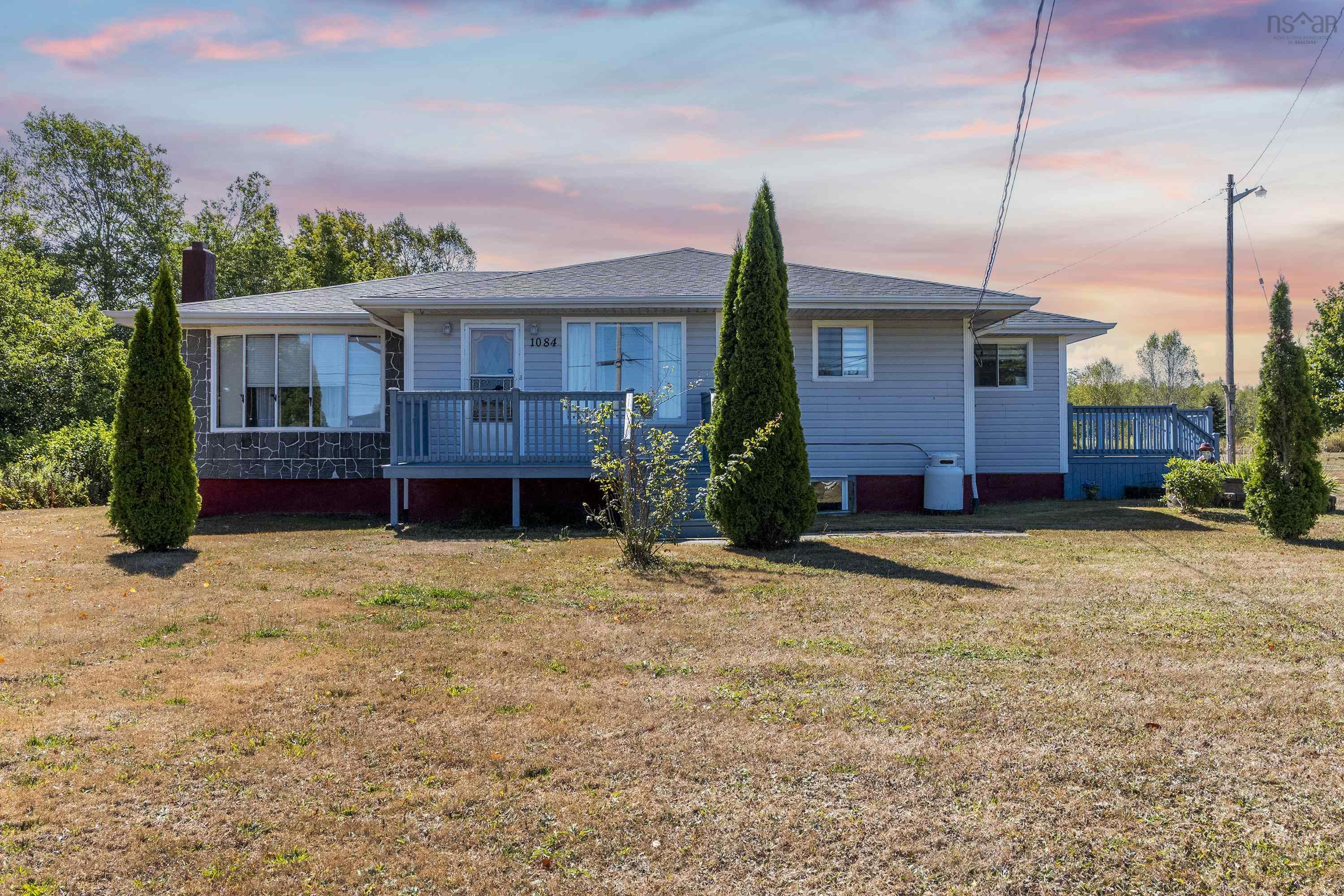 $399,000.00: 1084 Ridge Road, North Range