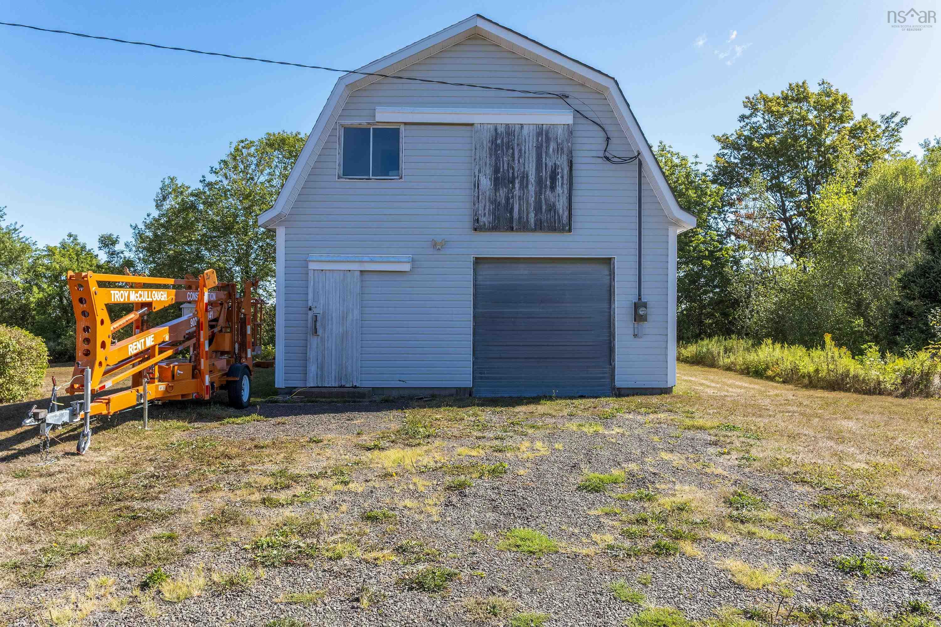 $399,000.00: 1084 Ridge Road, North Range