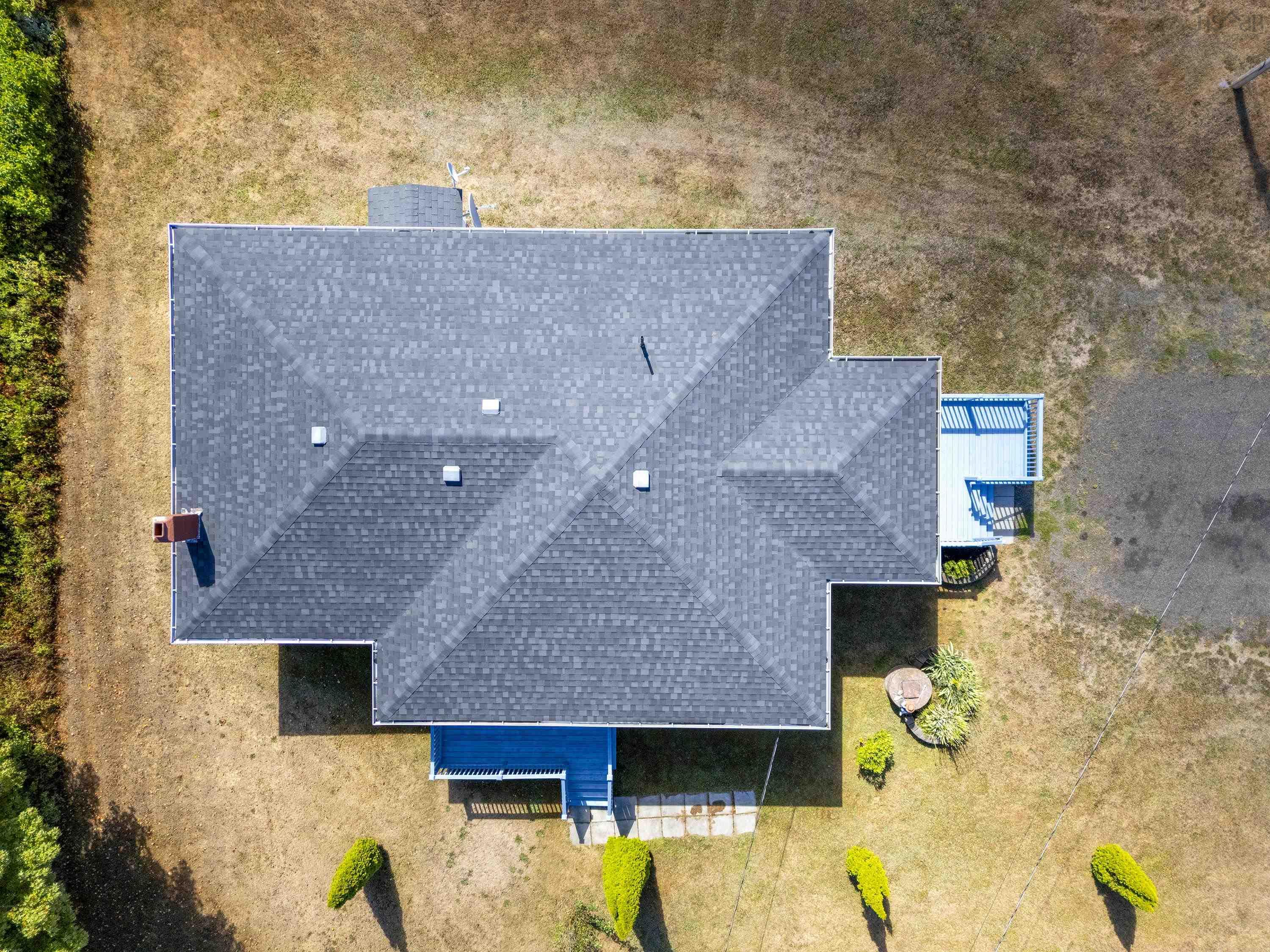 $399,000.00: 1084 Ridge Road, North Range