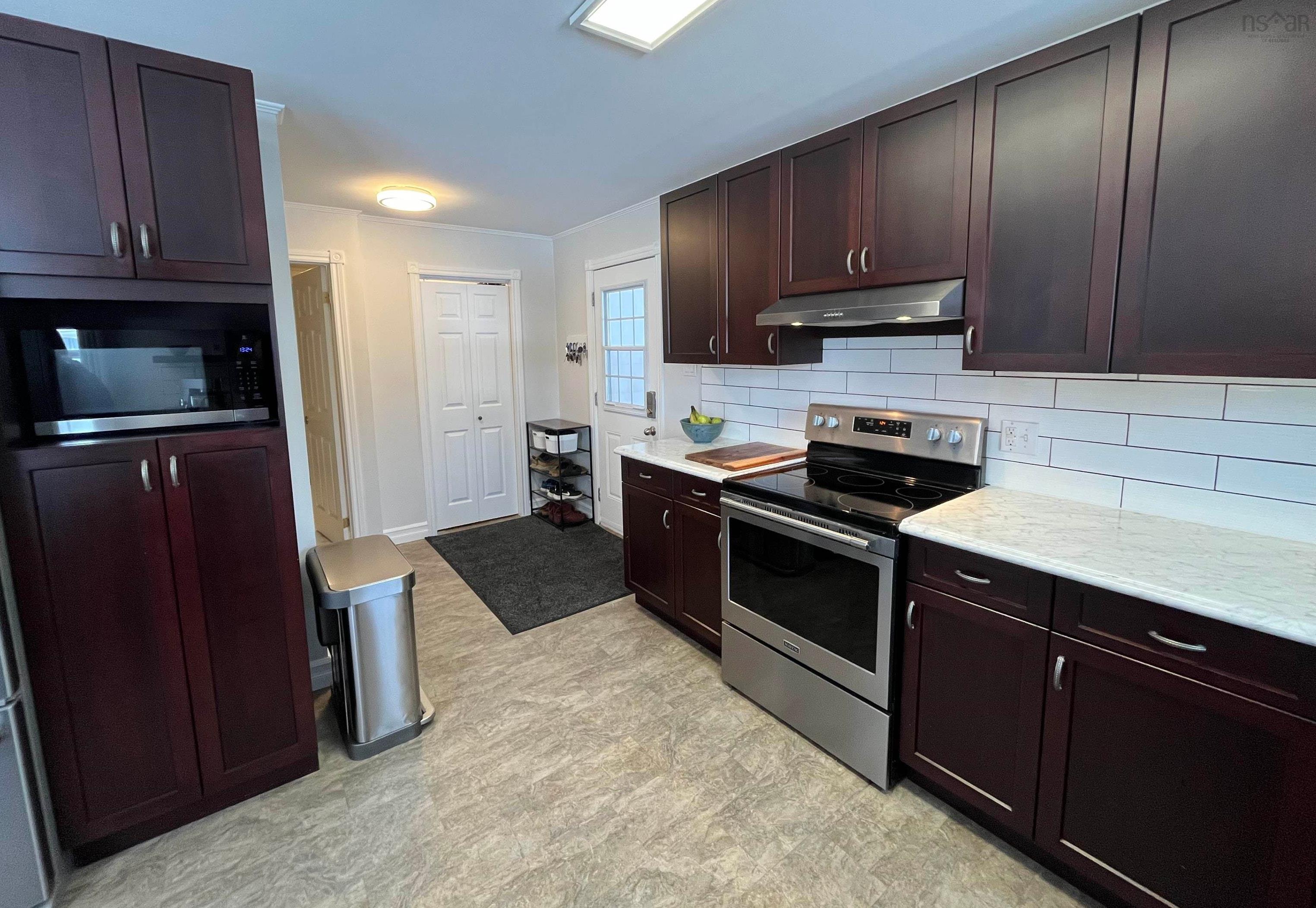 $375,000.00: 153 Island View Drive, Brass Hill