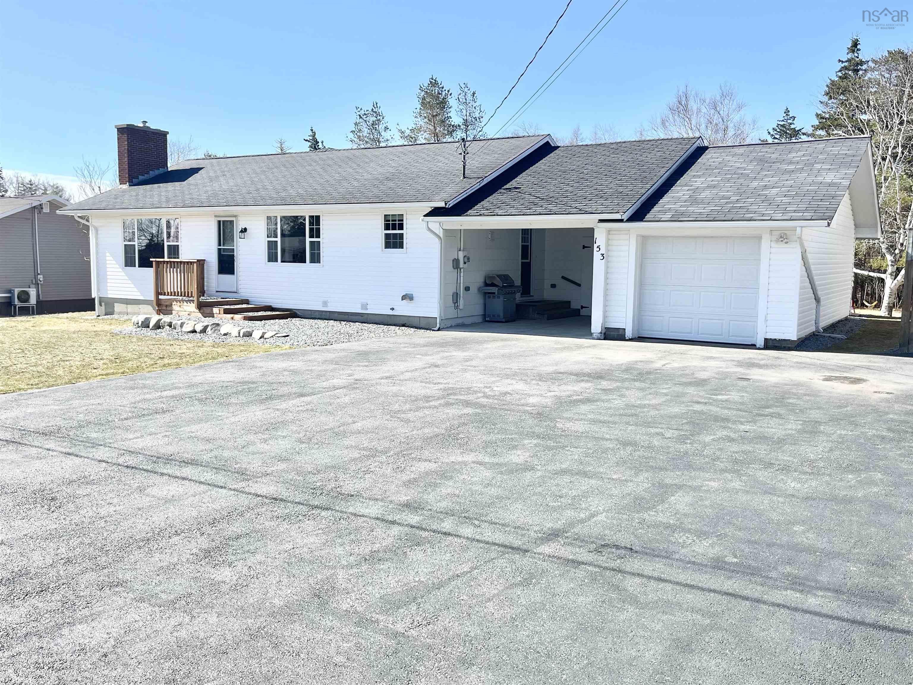 $375,000.00: 153 Island View Drive, Brass Hill