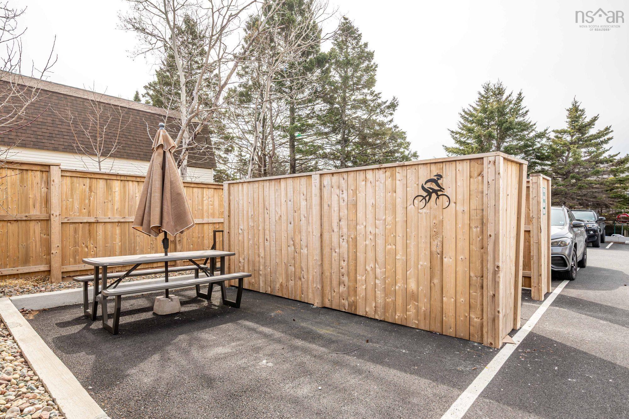 111 Cow Bay Road, Eastern Passage, NS (MLS 202603239)