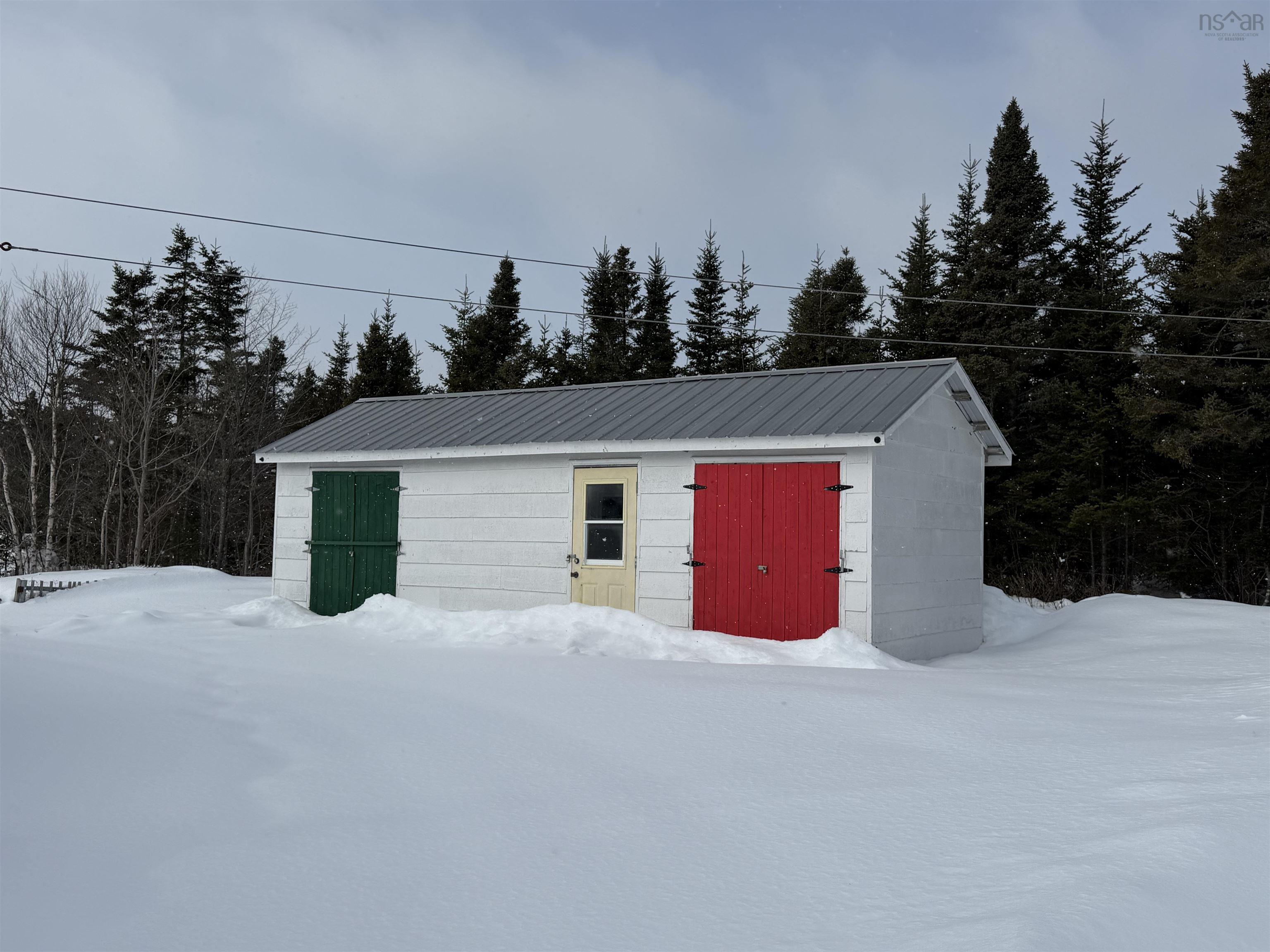 $259,900.00: 24585 Highway 7, Beaver Harbour