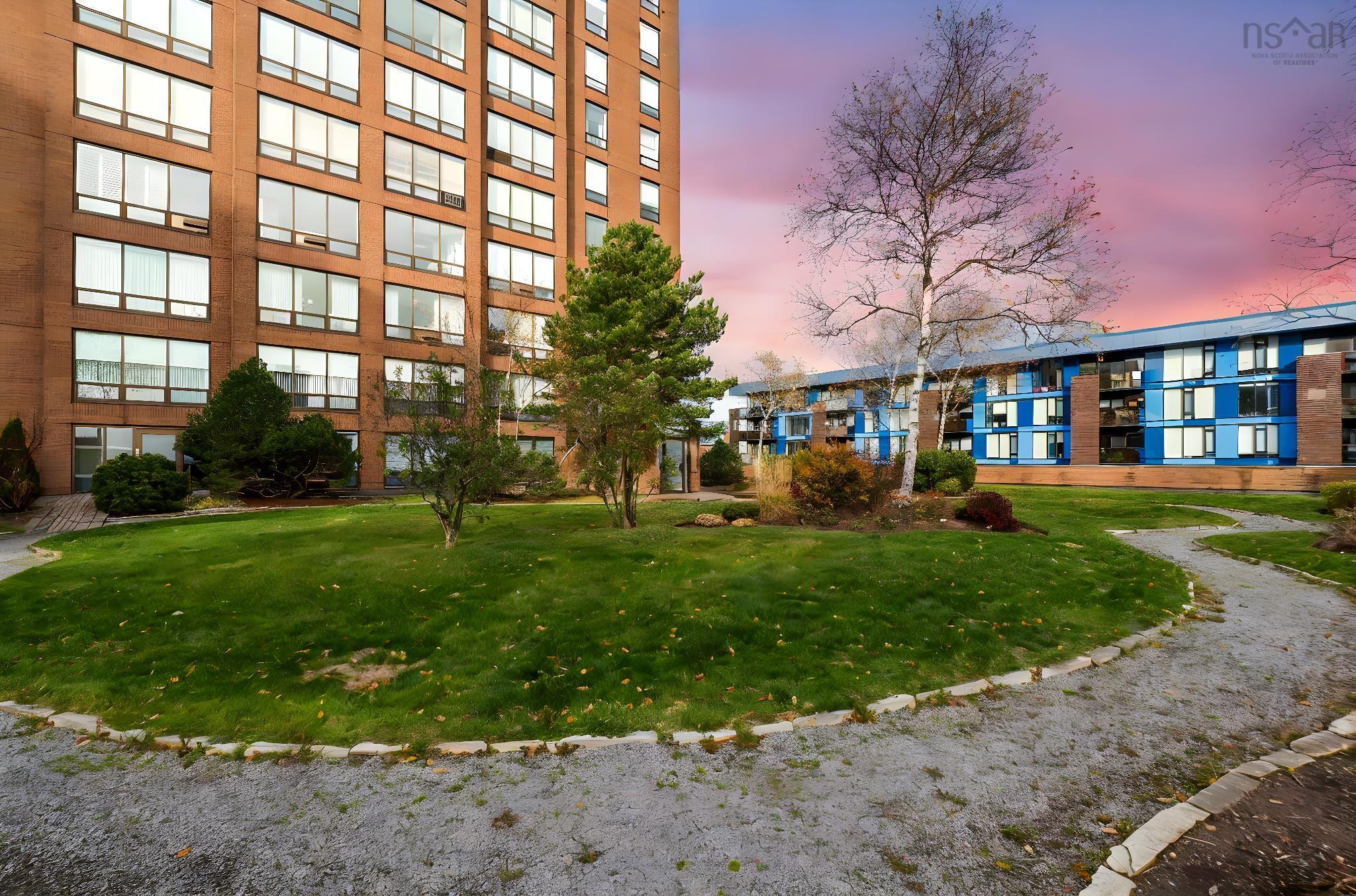 702 1465 Brenton Street, Halifax, NS (MLS 202603244)