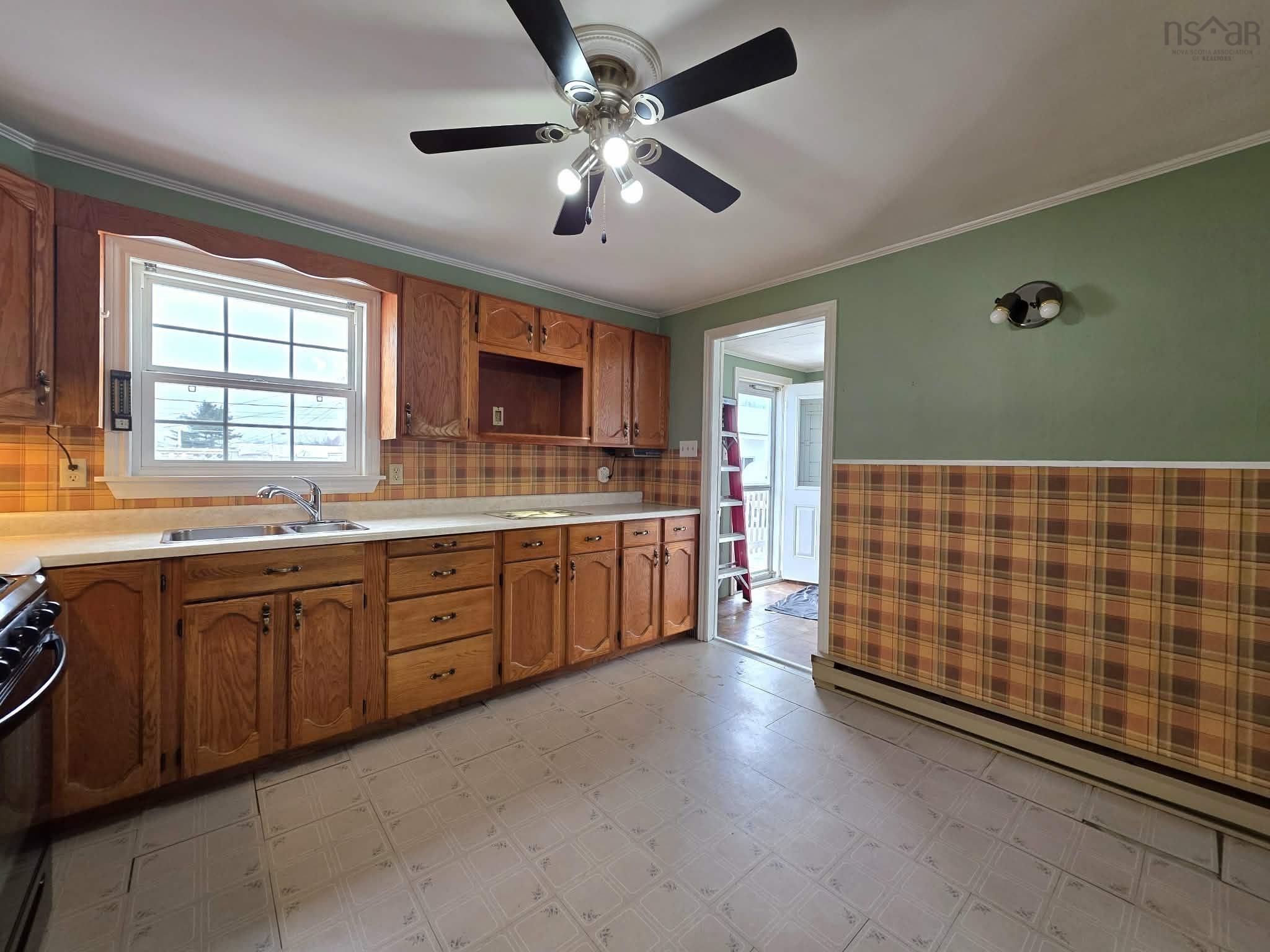 $319,500.00: 68 Hillcrest Avenue, Bible Hill