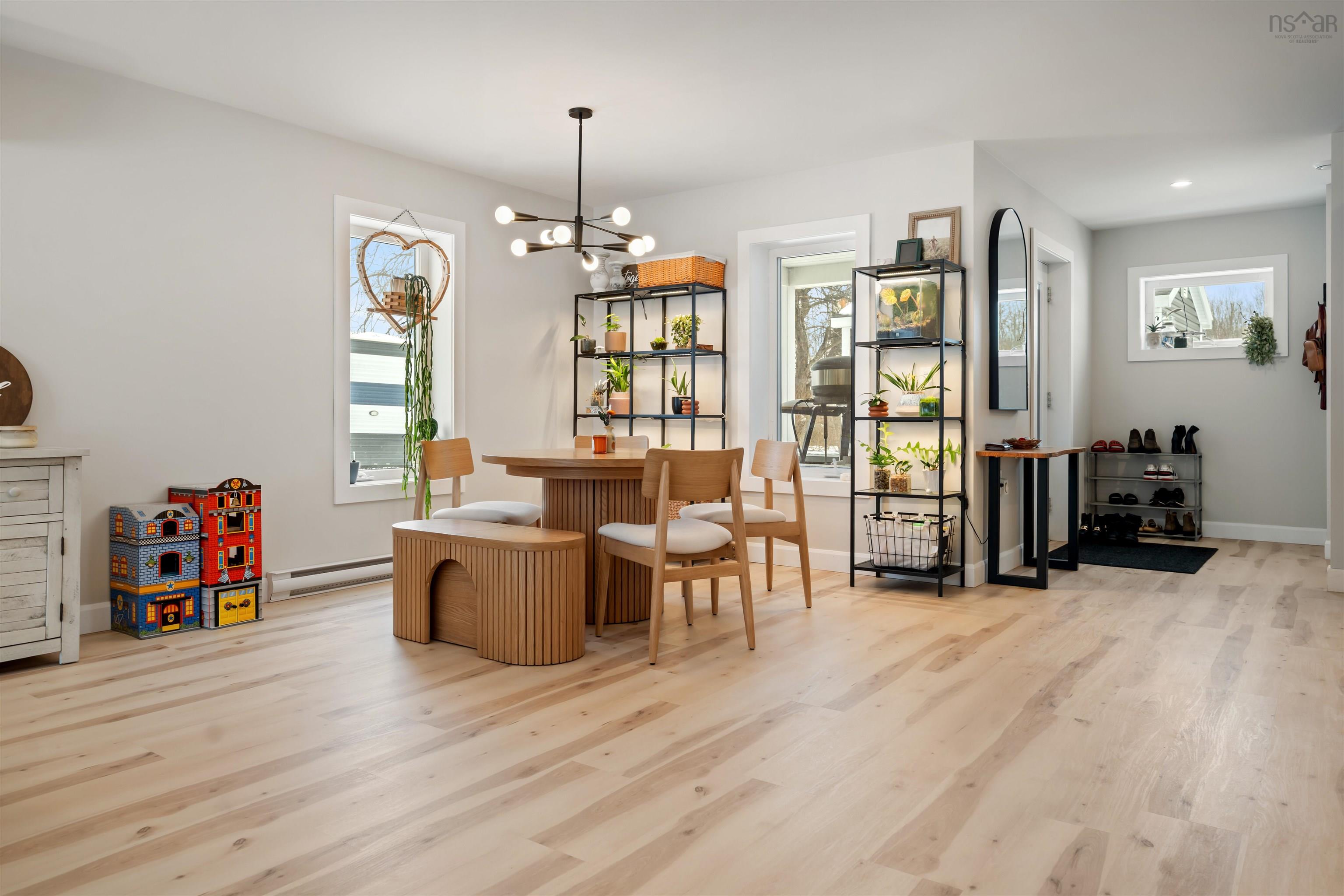 $499,000.00: 1613 MacKay Street, Westville