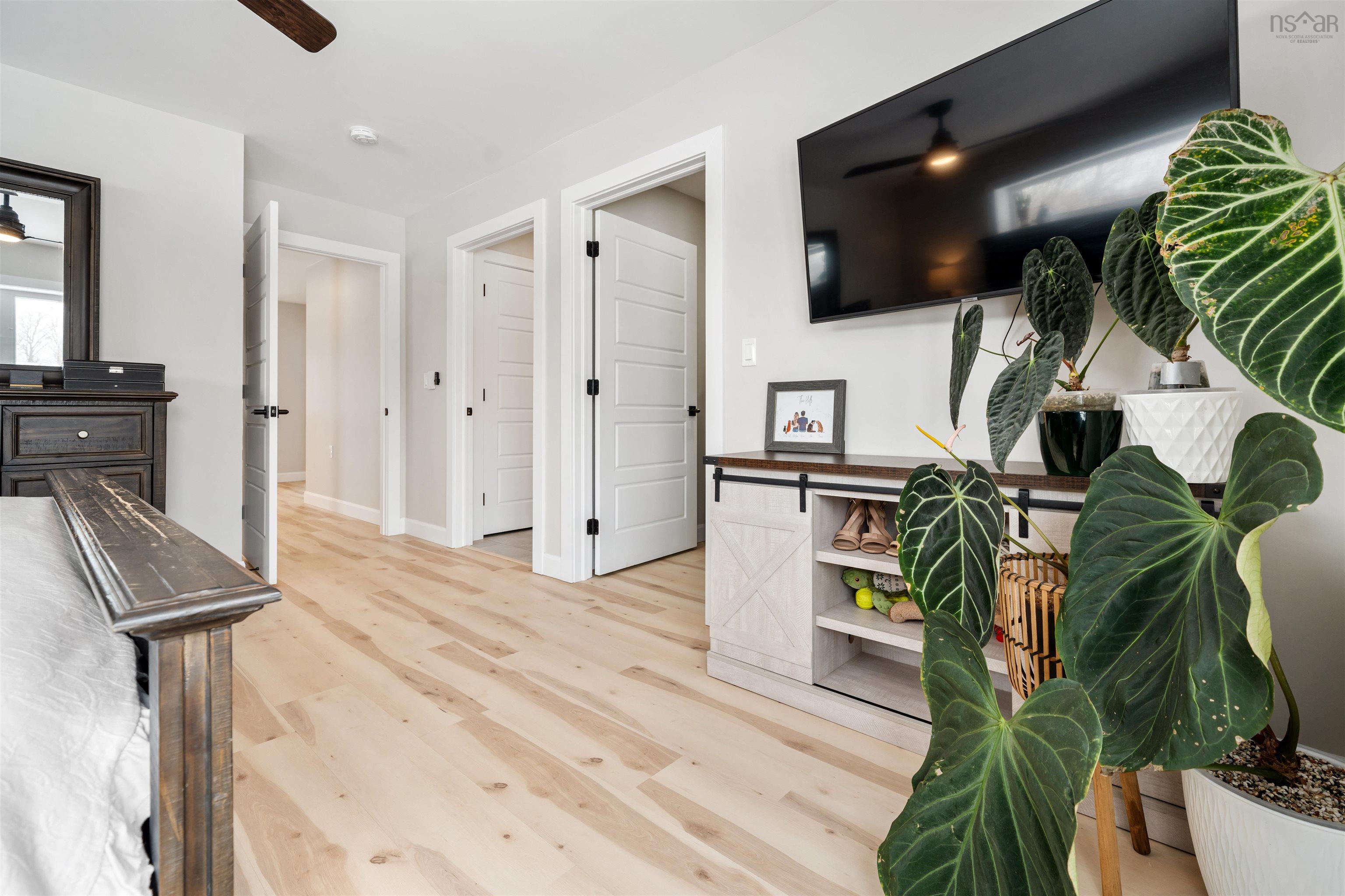 $499,000.00: 1613 MacKay Street, Westville