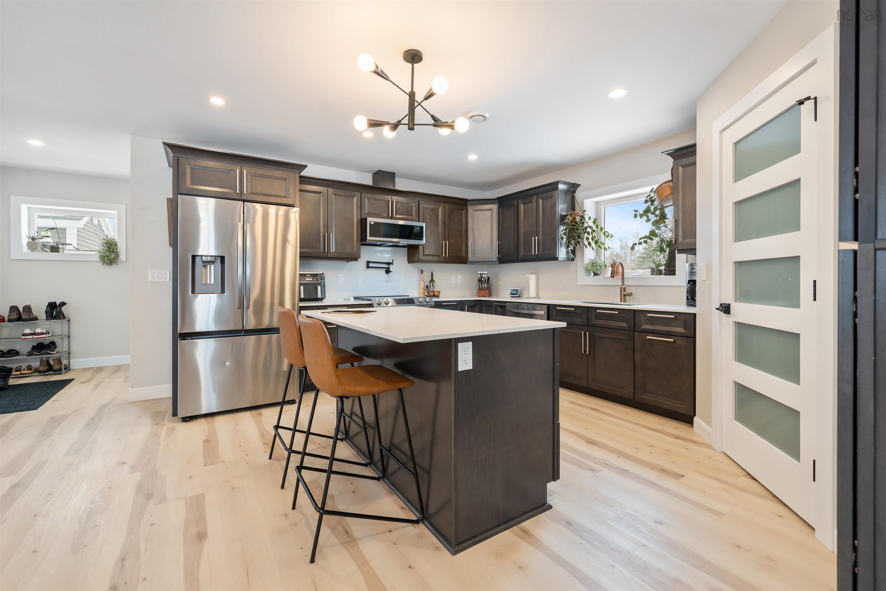 $499,000.00: 1613 MacKay Street, Westville