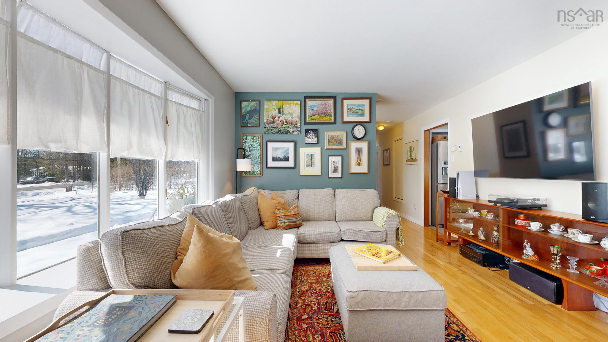 $520,000.00: 1793 Hwy 201 Highway, South Greenwood