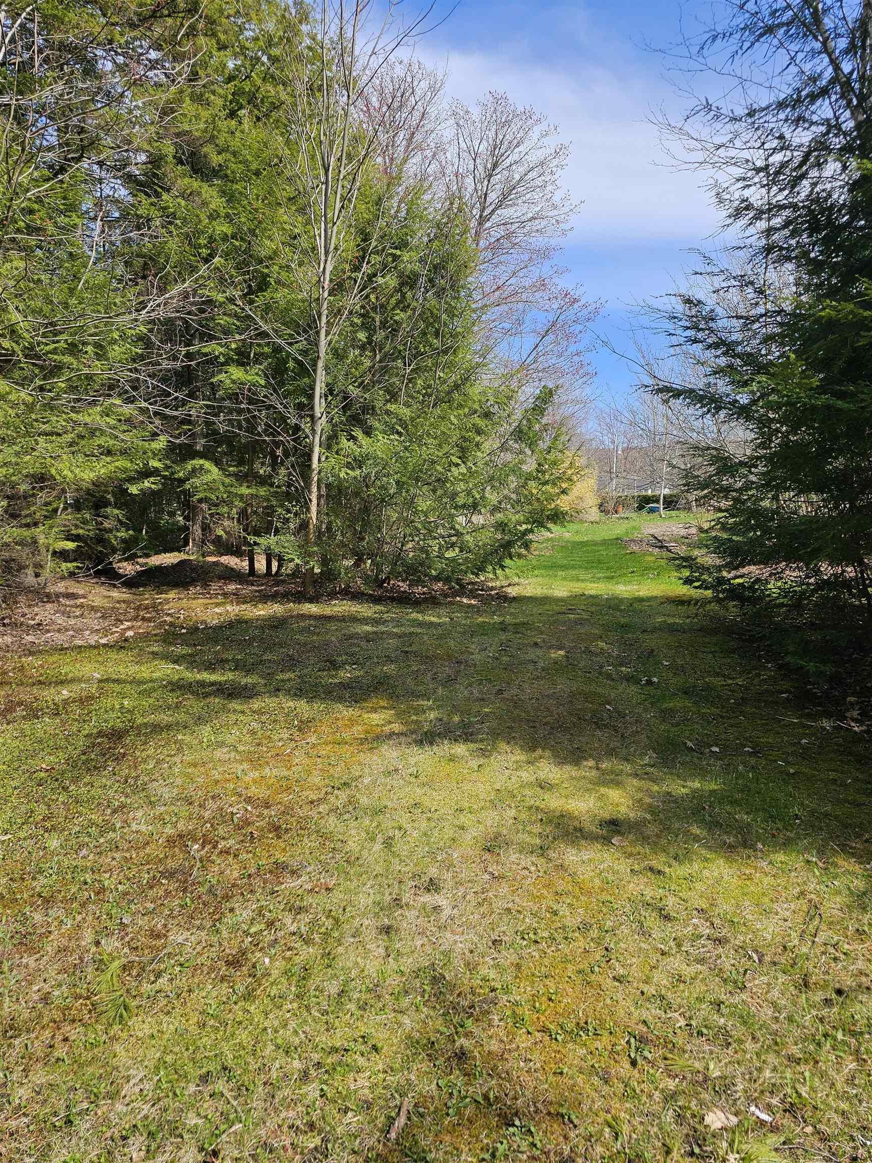 $458,000.00: 1793 Hwy 201 Highway, South Greenwood