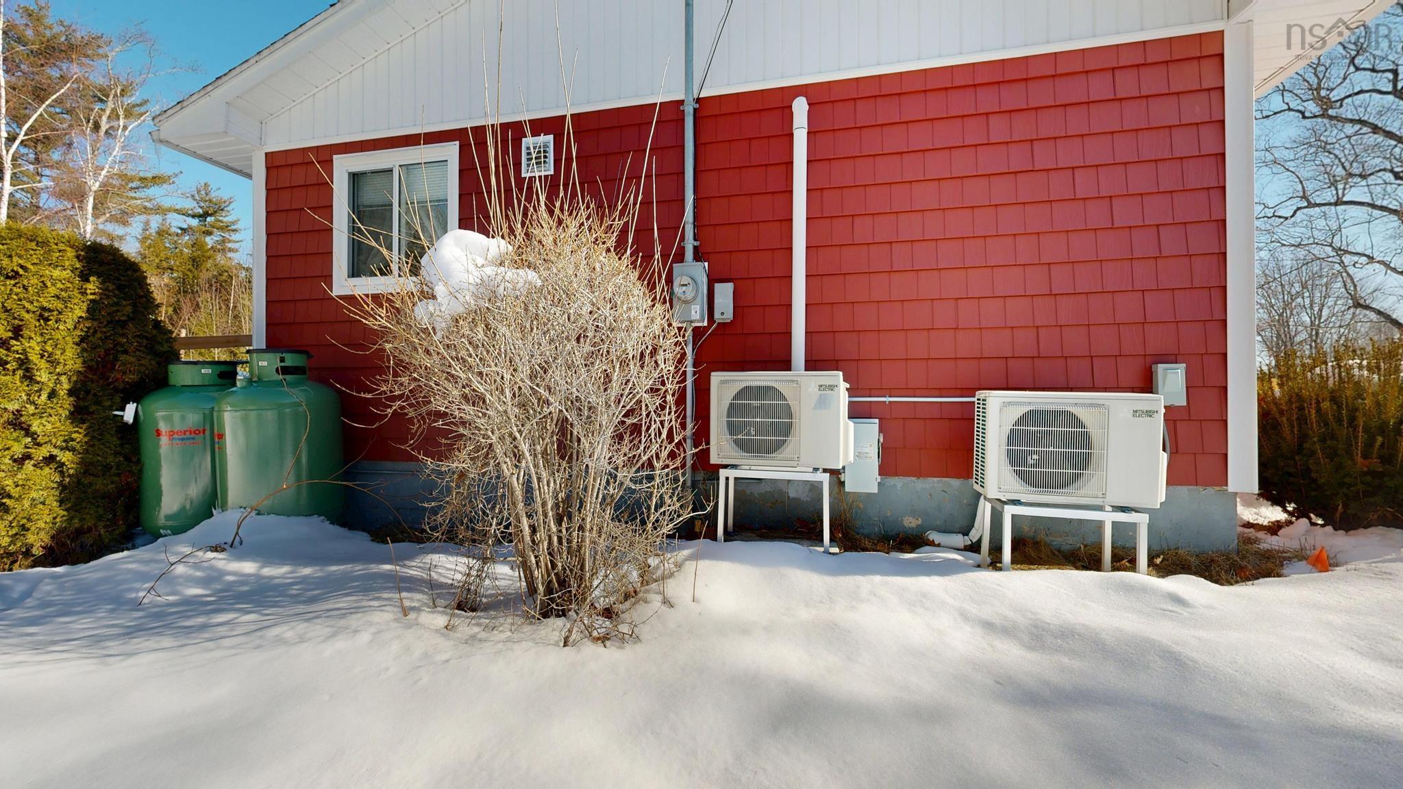 $520,000.00: 1793 Hwy 201 Highway, South Greenwood