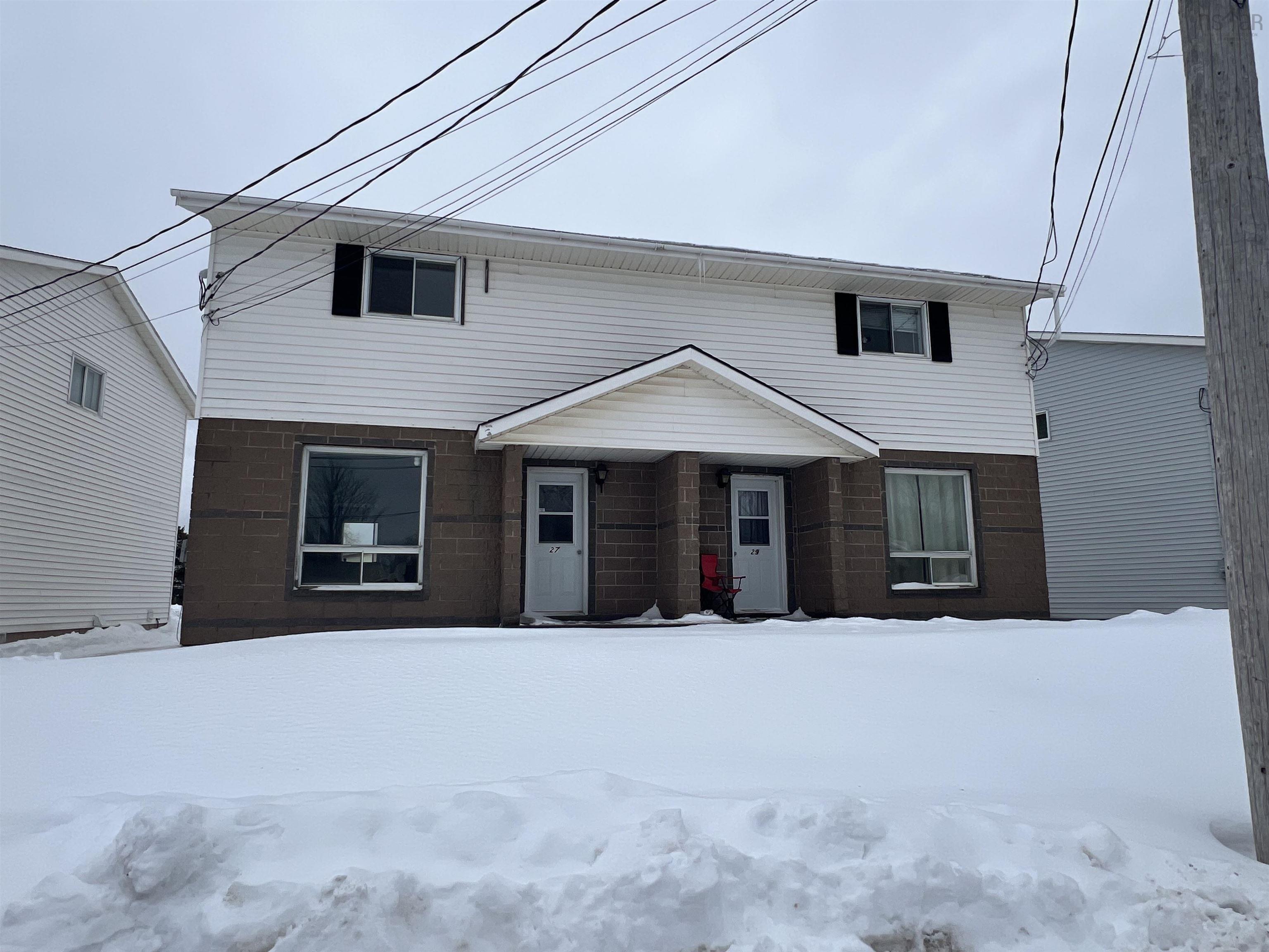 $399,999.00: 27/29 Browns Row, Stellarton