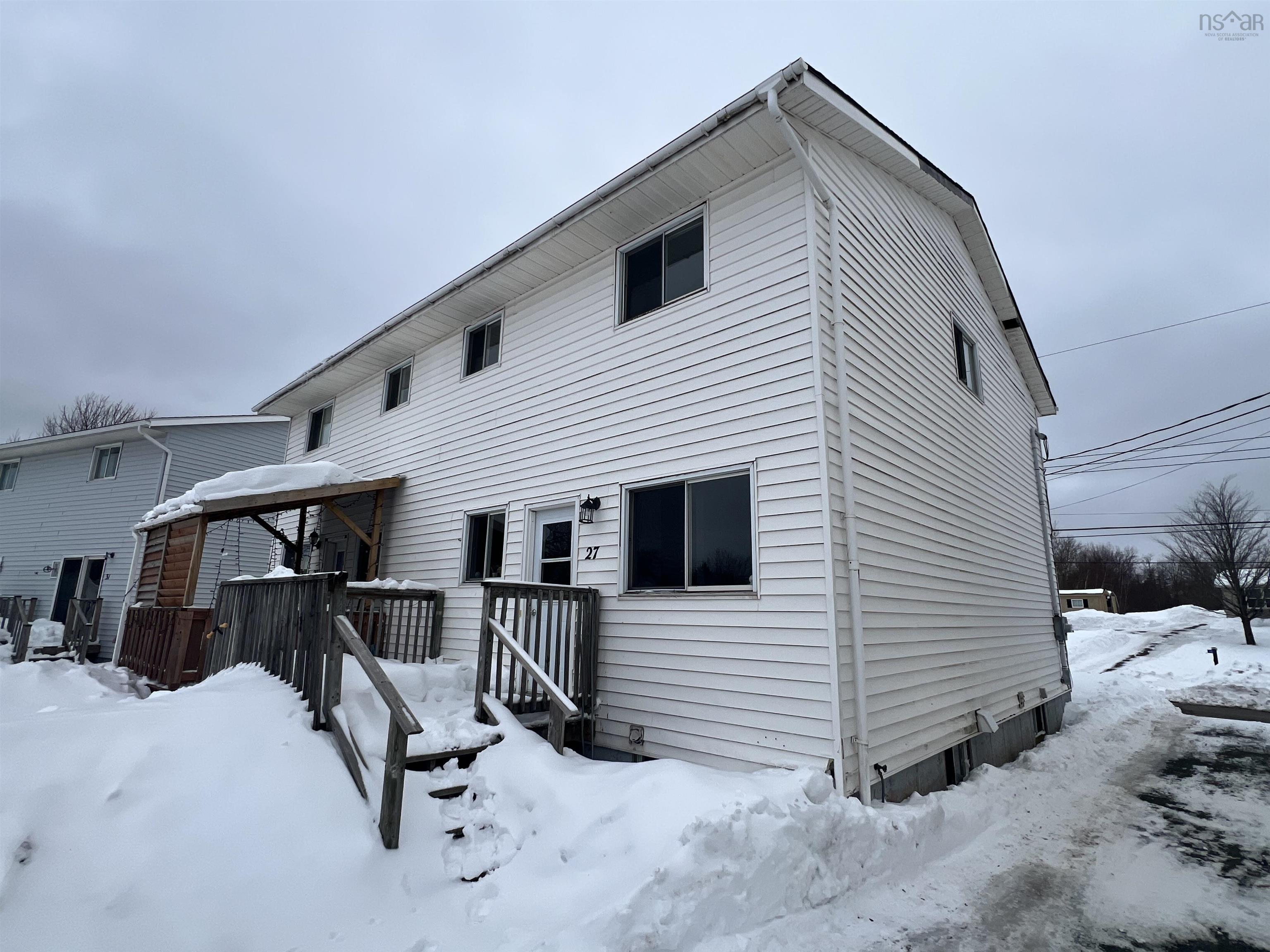 $399,999.00: 27/29 Browns Row, Stellarton