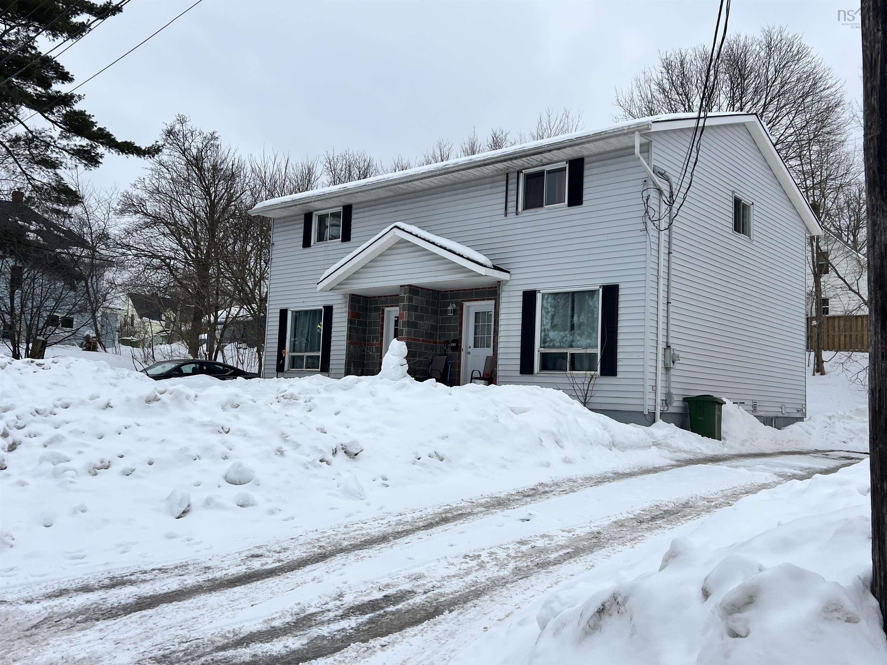 $399,999.00: 520/526 Pleasant Street, New Glasgow