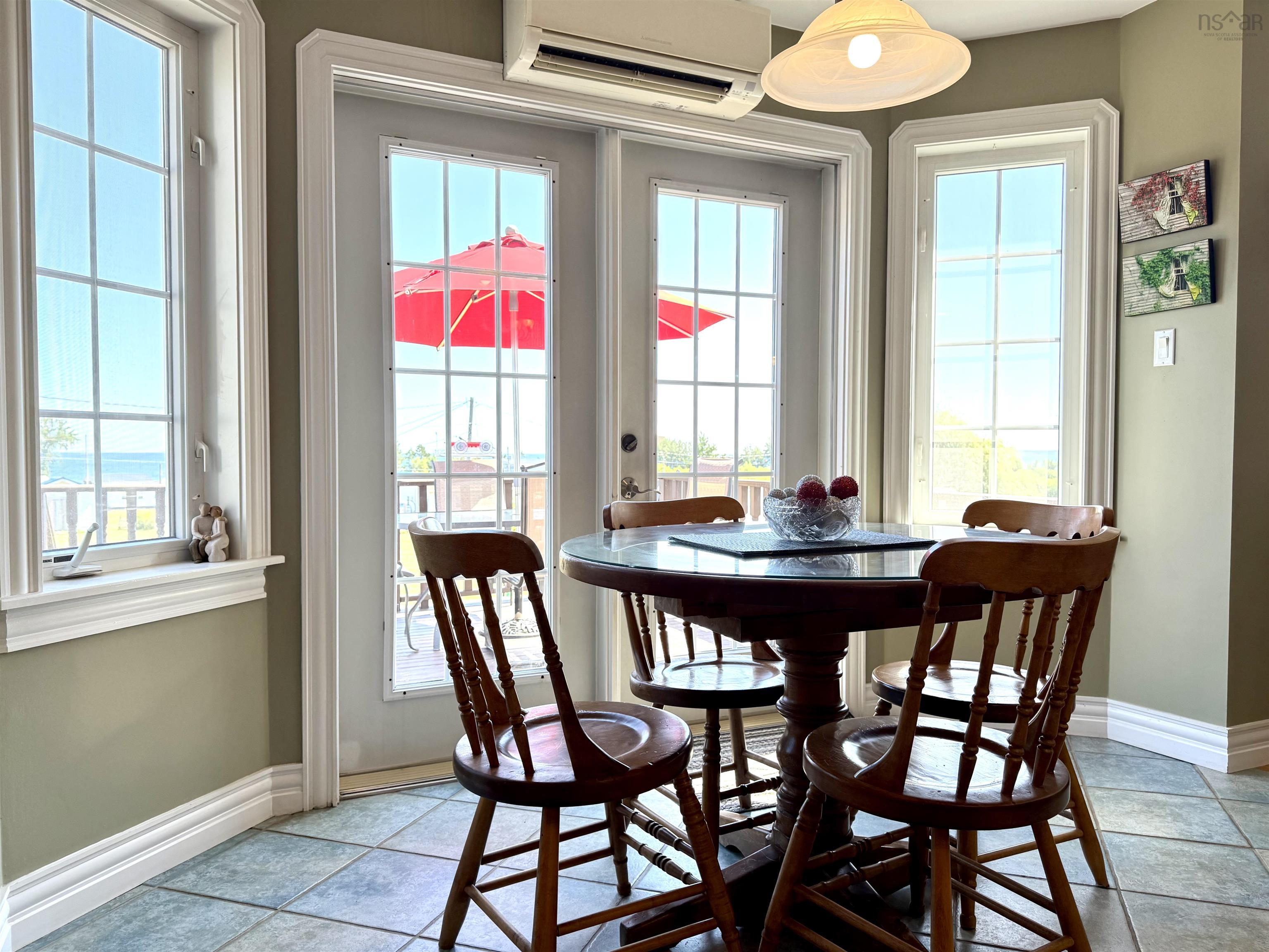 $799,900.00: 9345 366 Highway, Port Howe