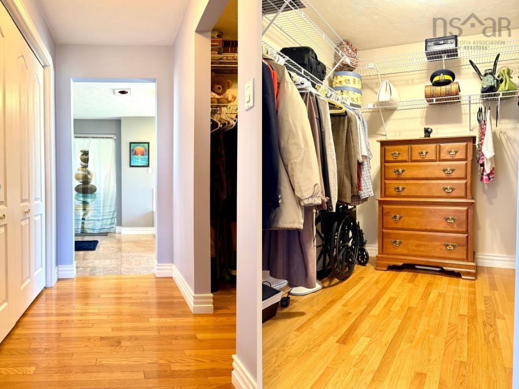 $799,900.00: 9345 366 Highway, Port Howe