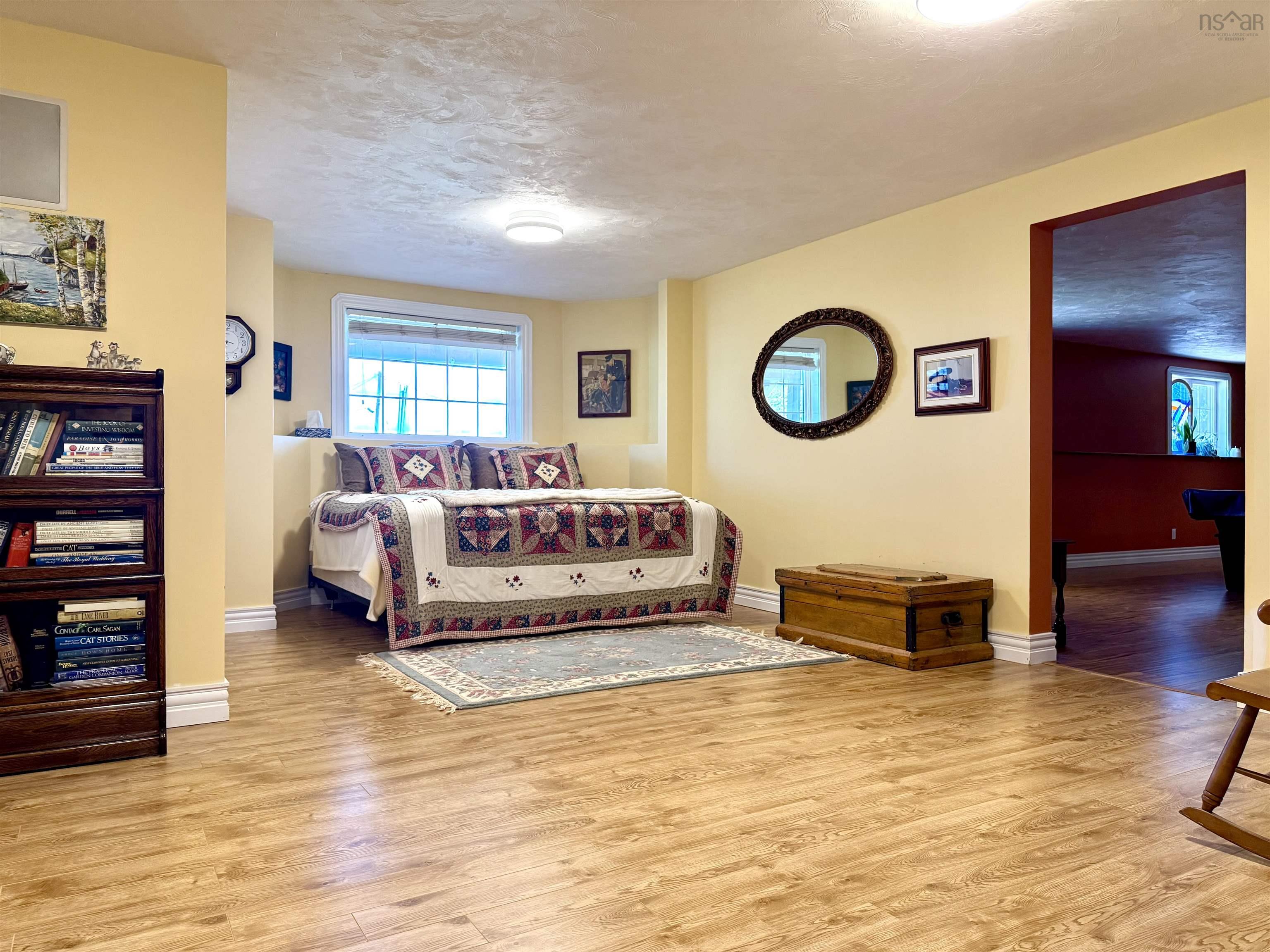 $749,900.00: 9345 366 Highway, Port Howe