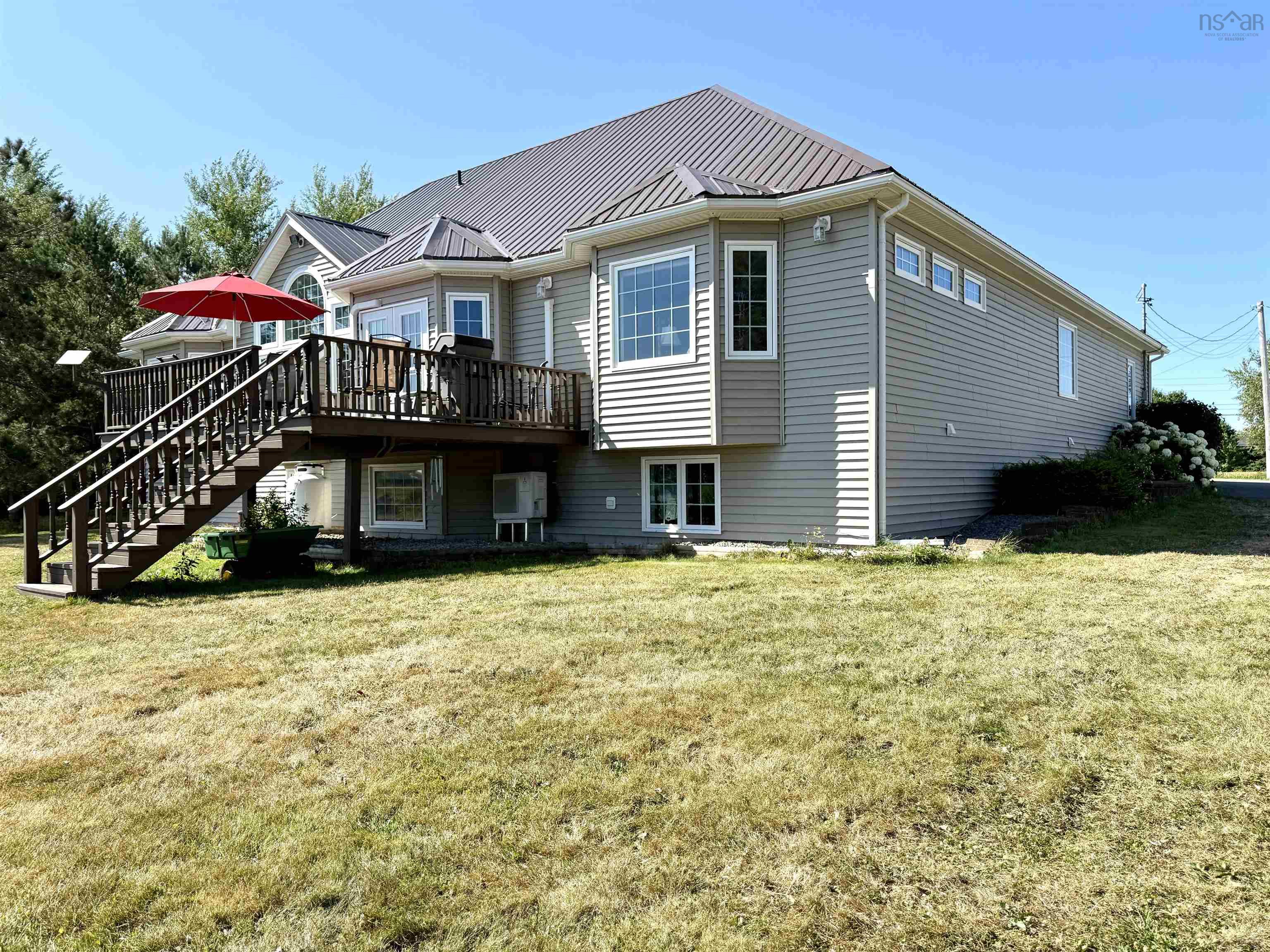 $749,900.00: 9345 366 Highway, Port Howe