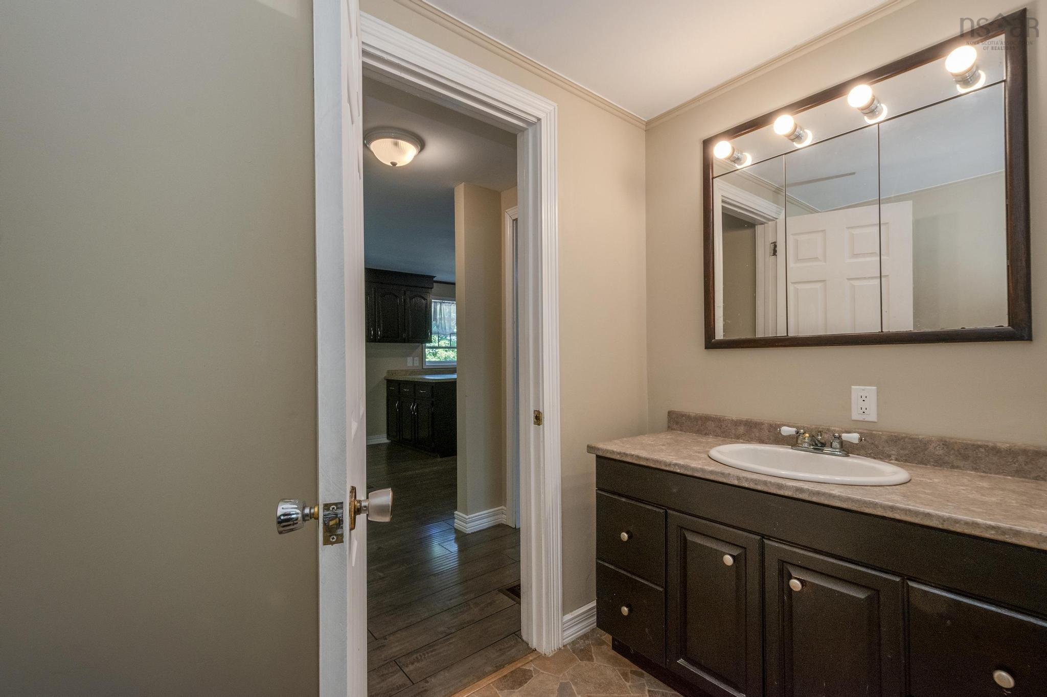 $319,000.00: 1037 Culloden Road, Mount Pleasant